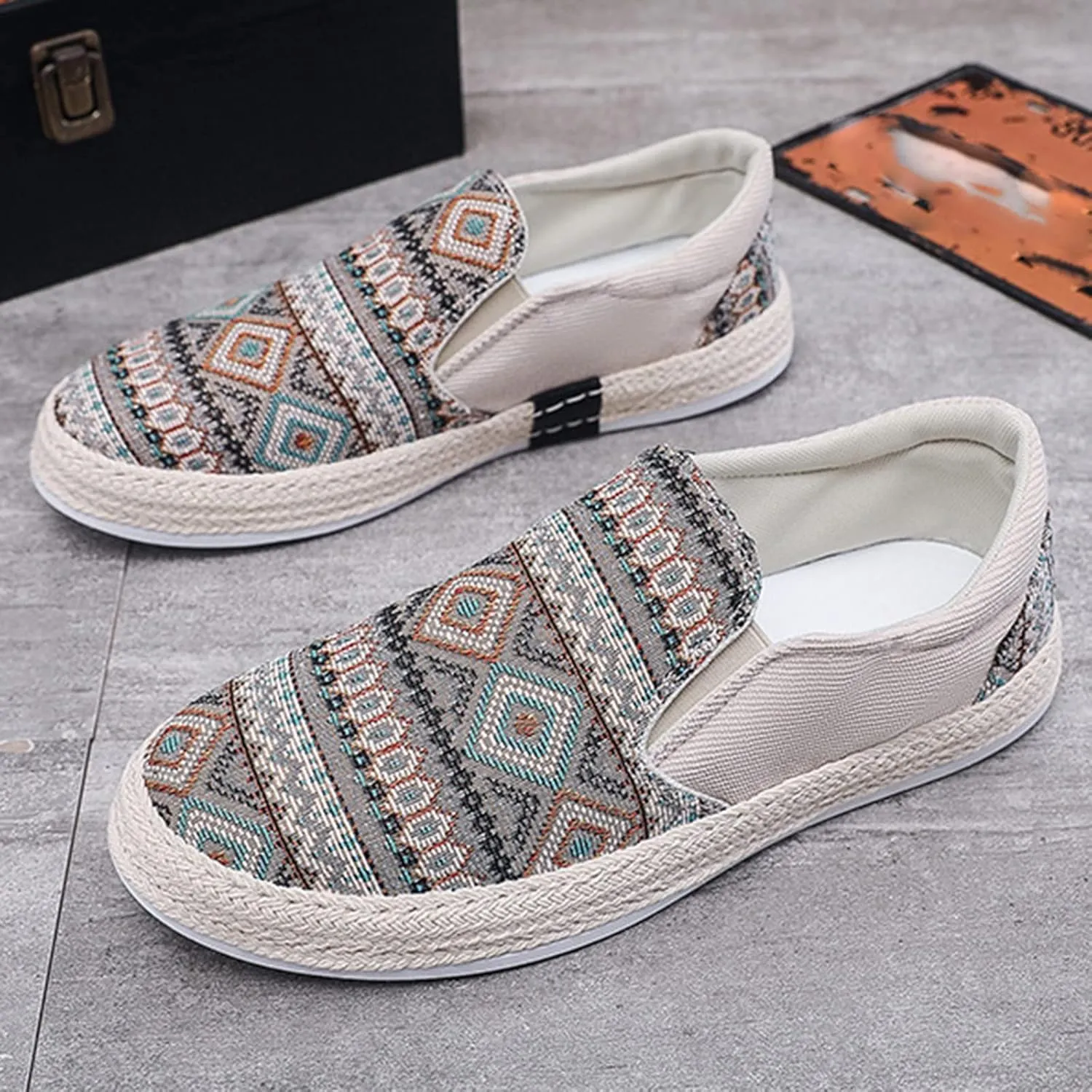 2022 Men's New Spring and Autumn Fisherman's Shoes Canvas Thick Soled Slip On Shoes Size 14 Casual Men Shoe Men's Sandals Men