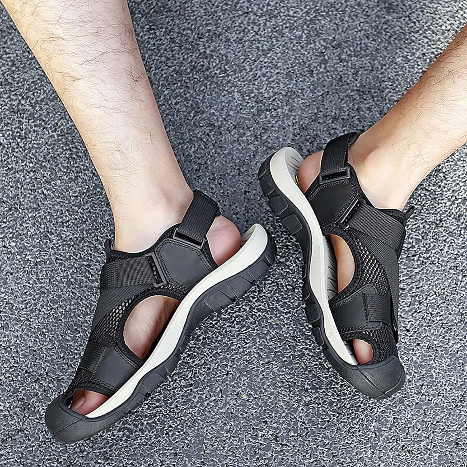 2023 New Andals Men's Breathable Sports Outdoor Beach Shoes Slip Hollow Cowhide Men's Shoes Thong Sandals for Men Wide Men's