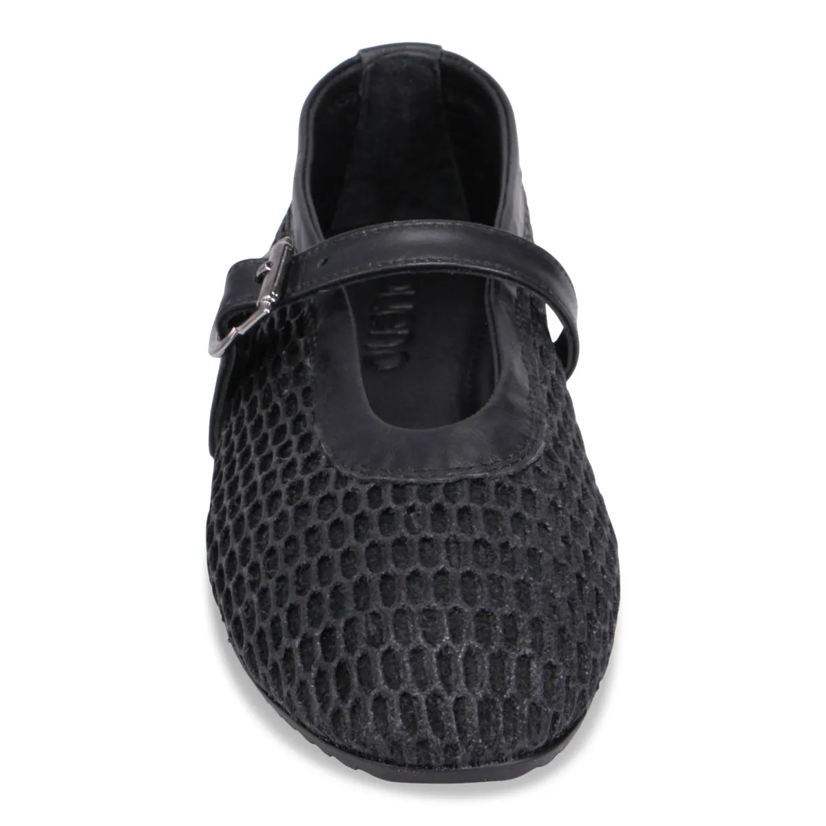 Arlo Mesh Flats