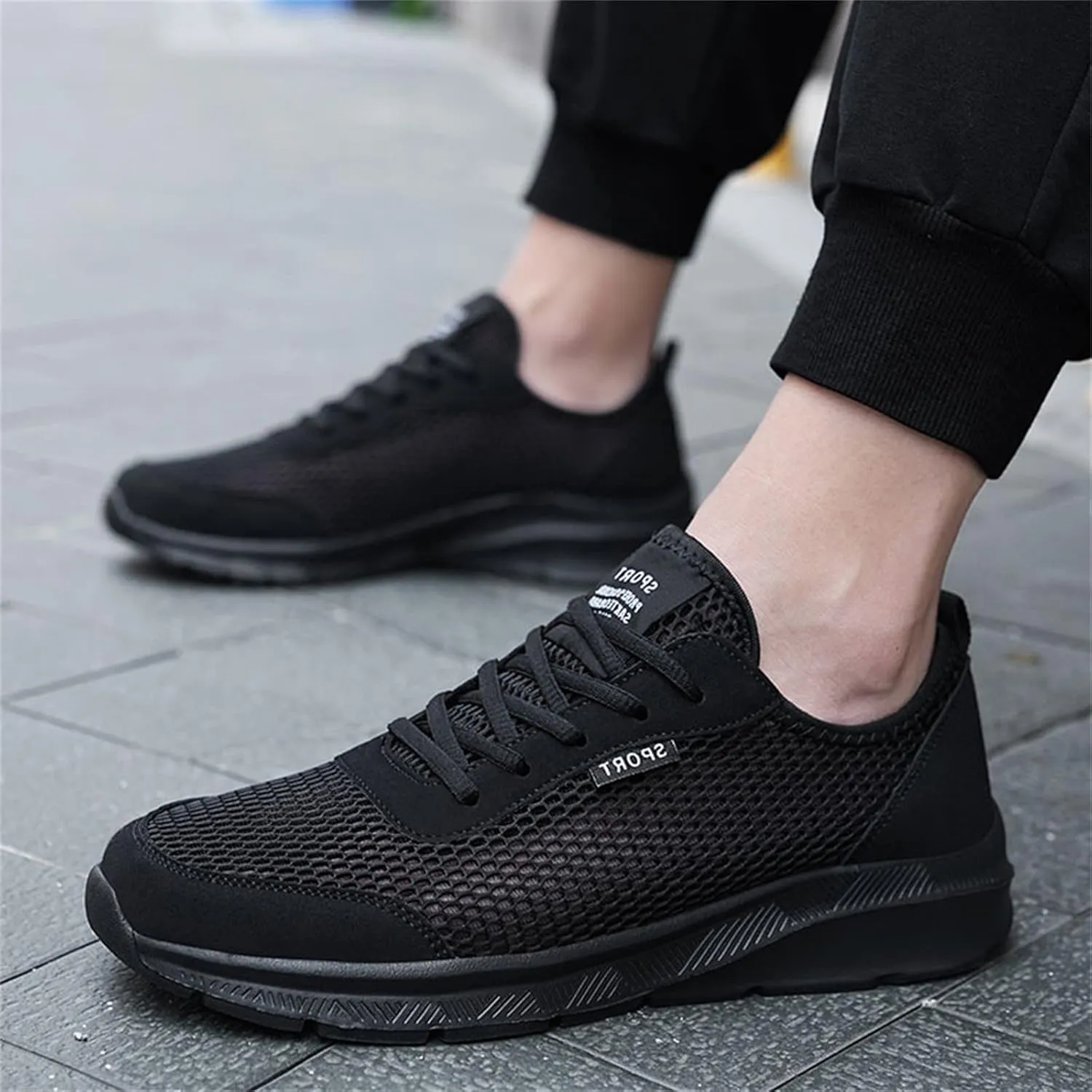 Athletic Fashion Sneakers for Men Slip on Lightweight Breathable Fashion Sneaker Business Casual Versatile Shoes