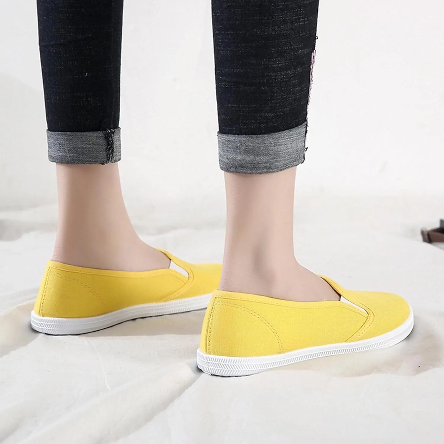Barefoot Shoes Women Slip on Loafers for Women 2024 Comfortable Dressy Slip onLightweight Breathable Christmas Tennis Shoes for Men Running Shoes for Women