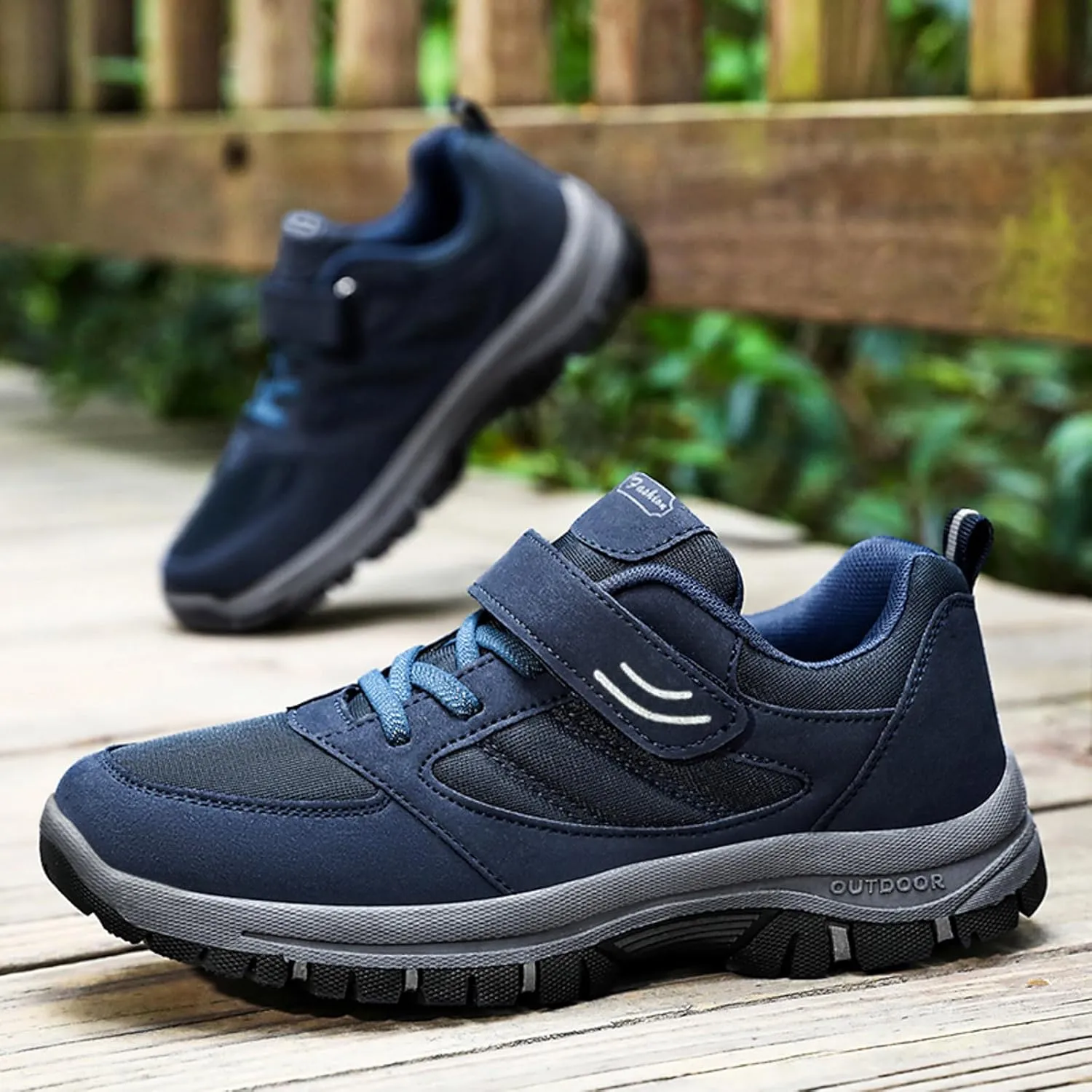 Casual Shoes for Men Men Casual Shoes Fashionable New Pattern Solid Color Simple Thick Sole Hook Loop Four Season