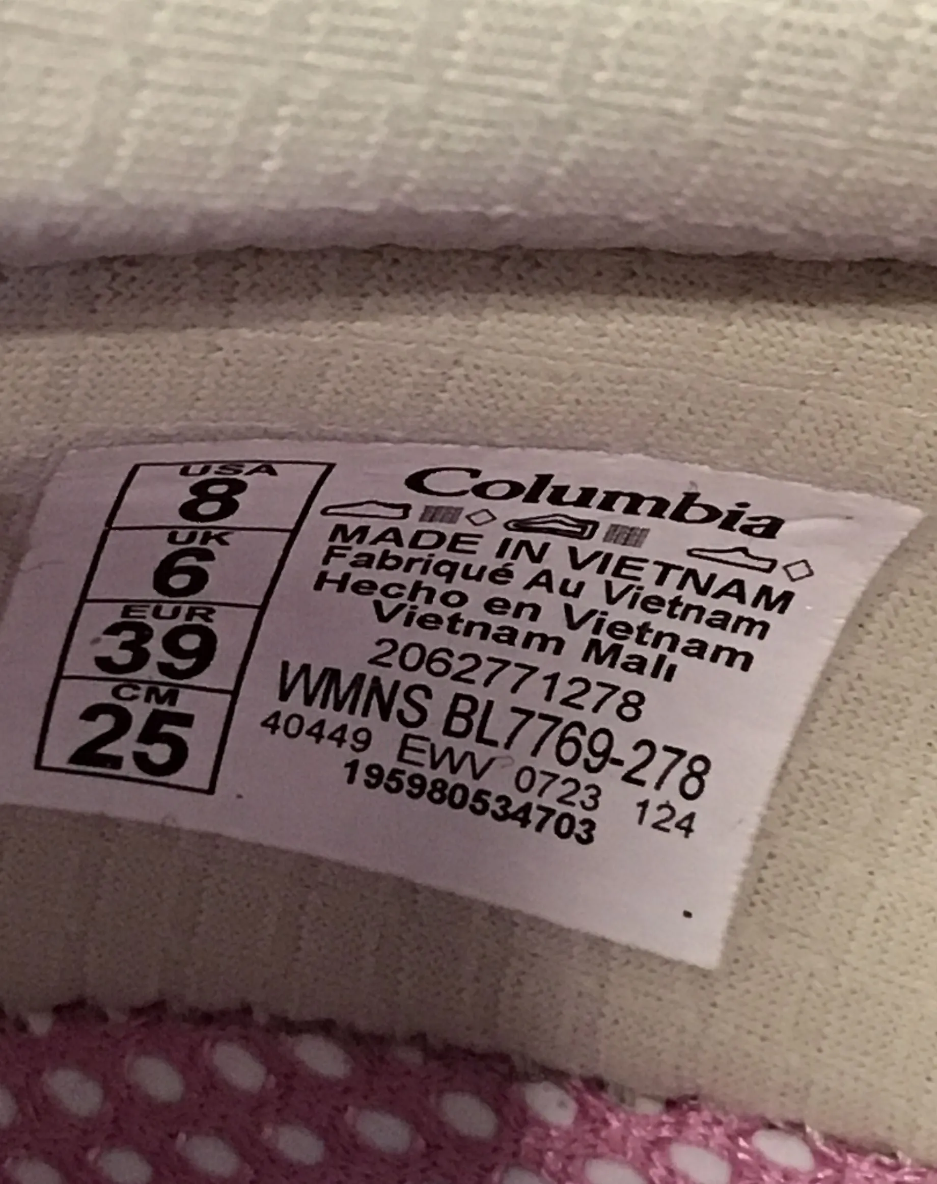 Columbia Women's Cream Casual Slip-On Shoes - Size 8