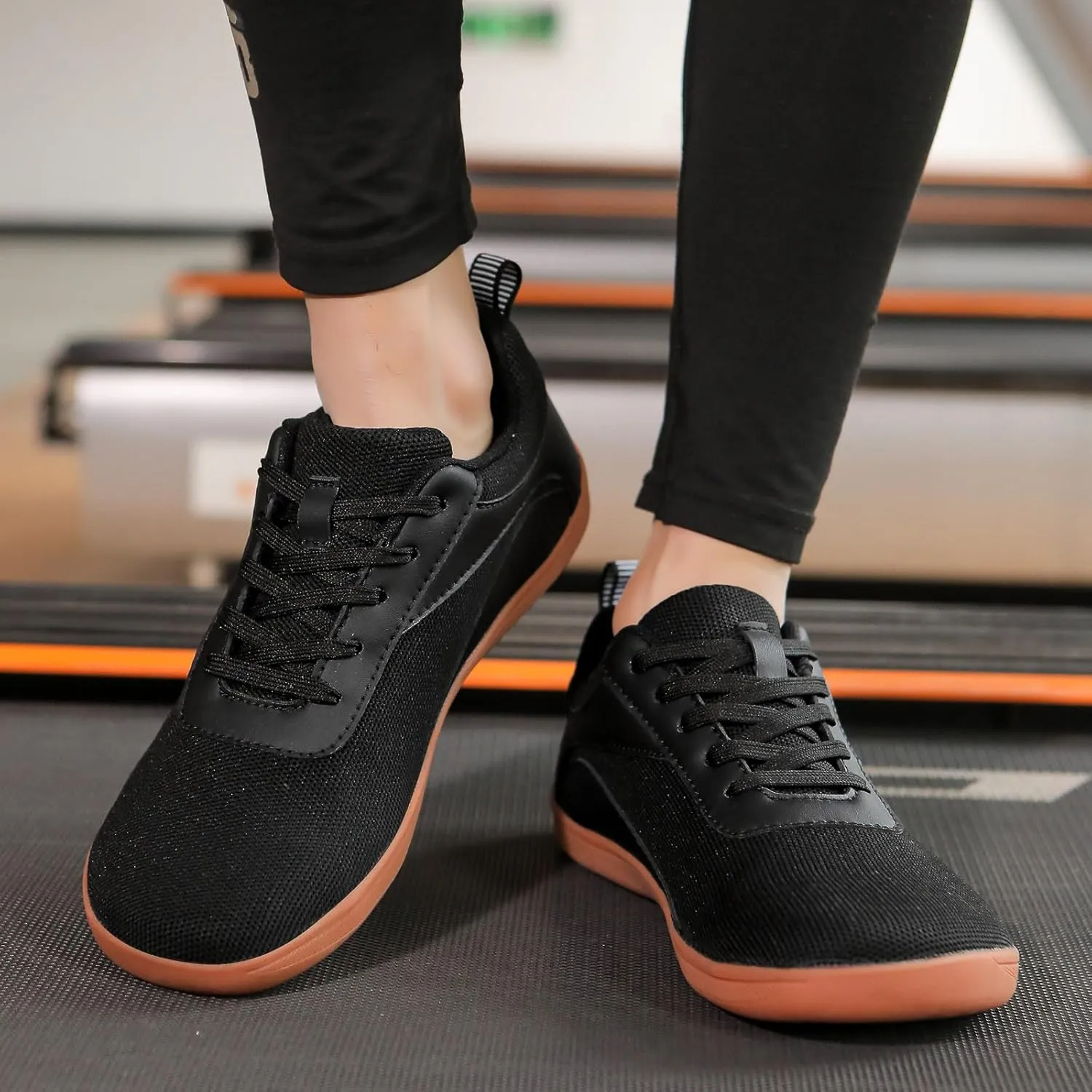 Couple Mesh Sports Casual Shoes Breathable Flat Bottom Lightweight Plus Size Comfortable Walking Mens Sneaker Socks