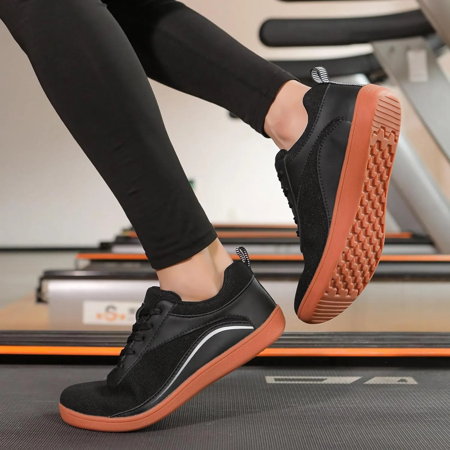 Couple Mesh Sports Casual Shoes Breathable Flat Bottom Lightweight Plus Size Comfortable Walking Mens Sneaker Socks