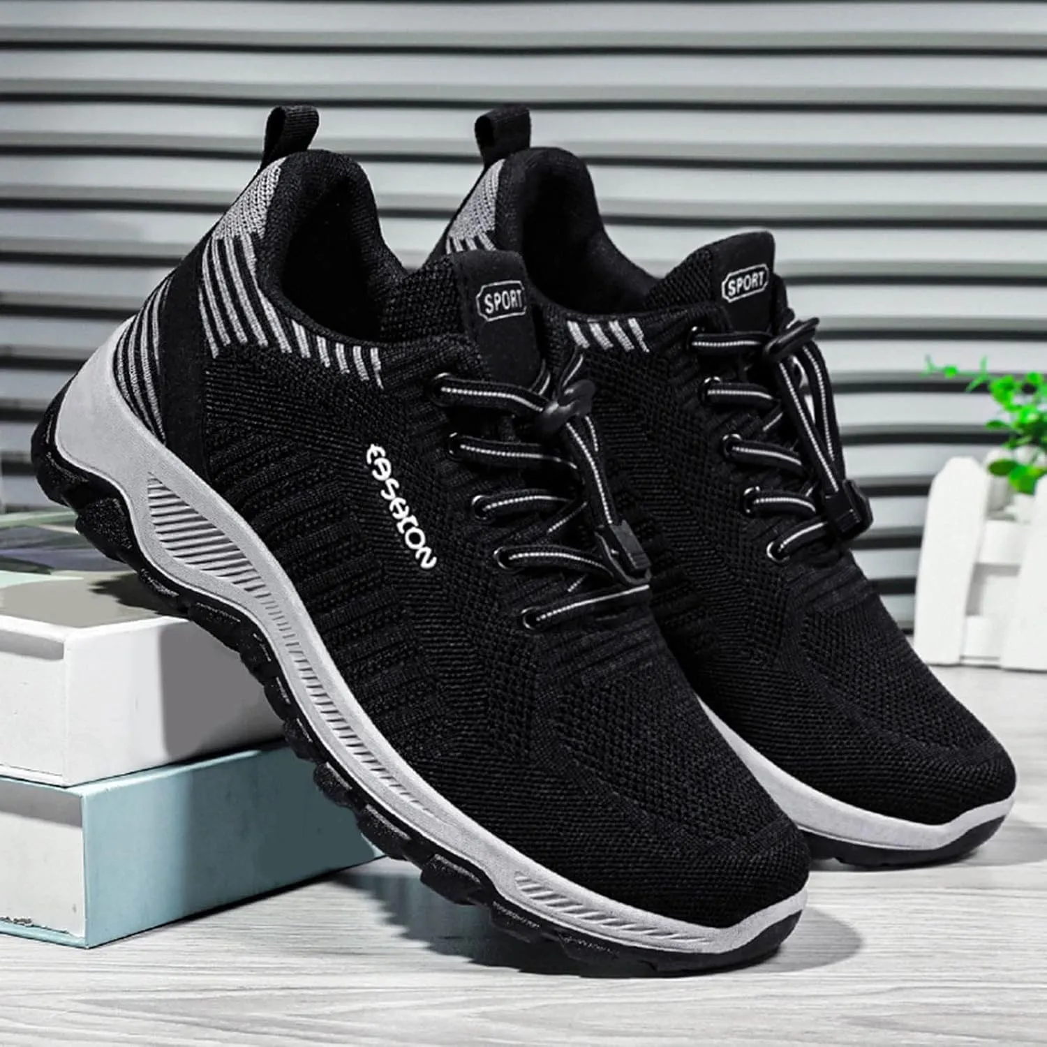 Fashion Summer Men Sports Shoes Flat Soft Sole Non Slip Elastic Lace Up Mesh Breathable Men's Leather Sneaker