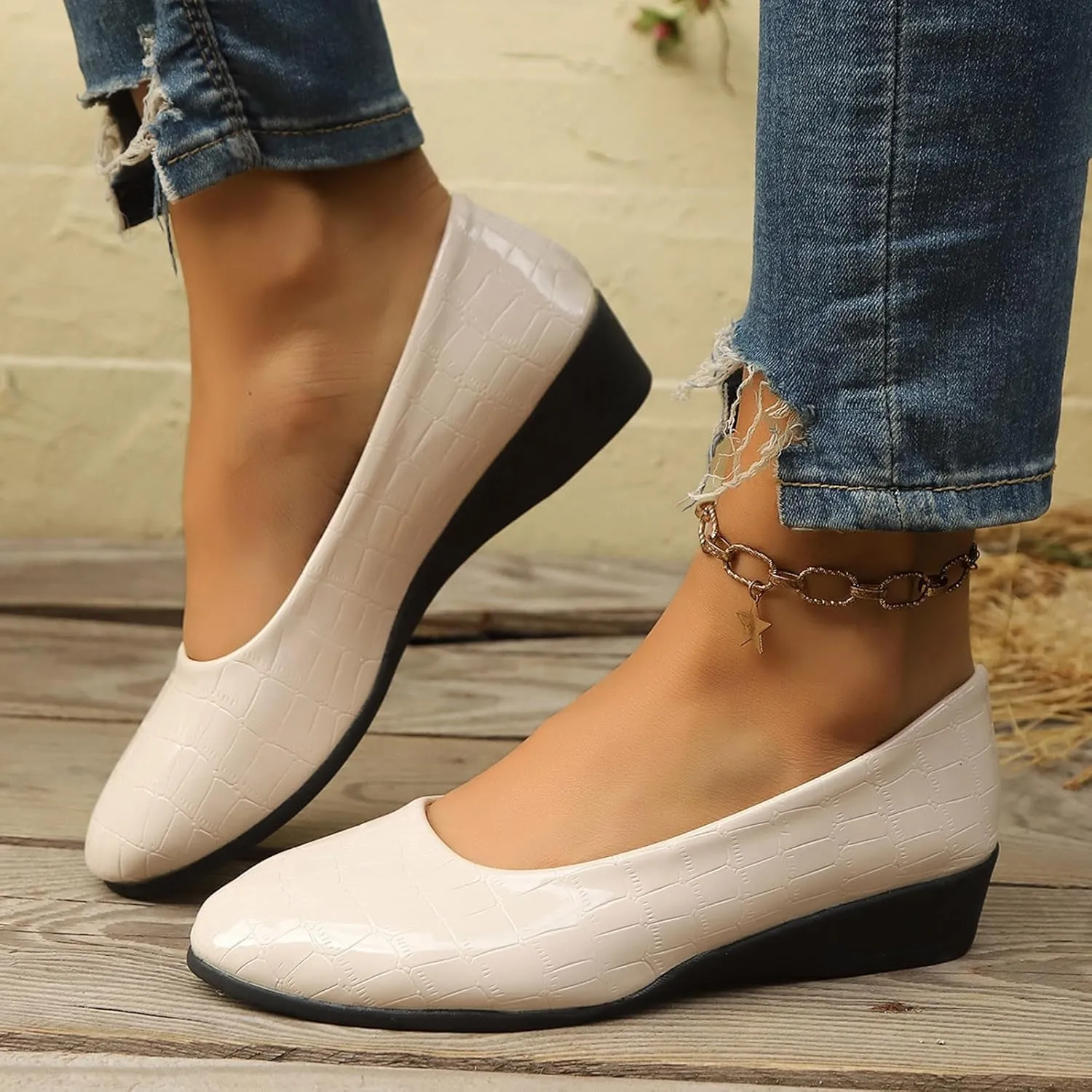 Flats for Women Soft Ballet Shoes Comfortable PU Leather Dressy Flat Shoes Round Toe Slip on Walking, Driving, Work