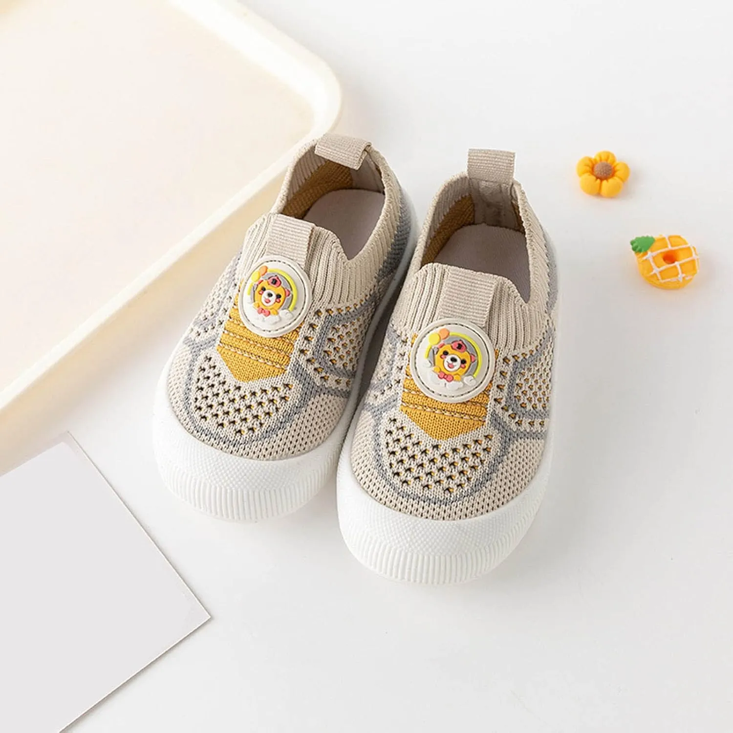 Girls Cartoon Shoes Toddler Girls Boys Sneakers Board Shoes Summer Mesh Surface Breathable Shoes Light Soft Sole
