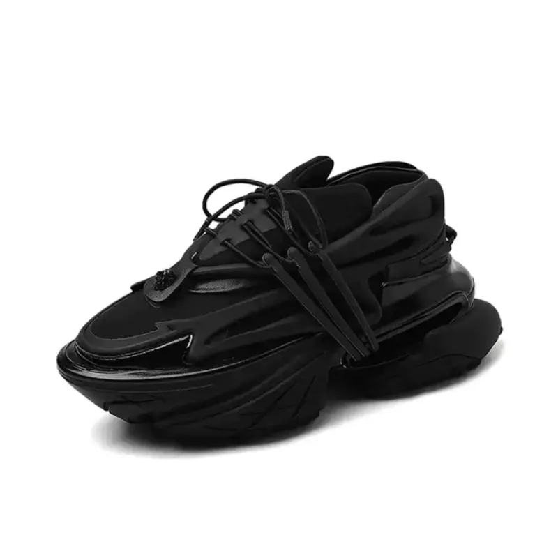 Helios Sneakers