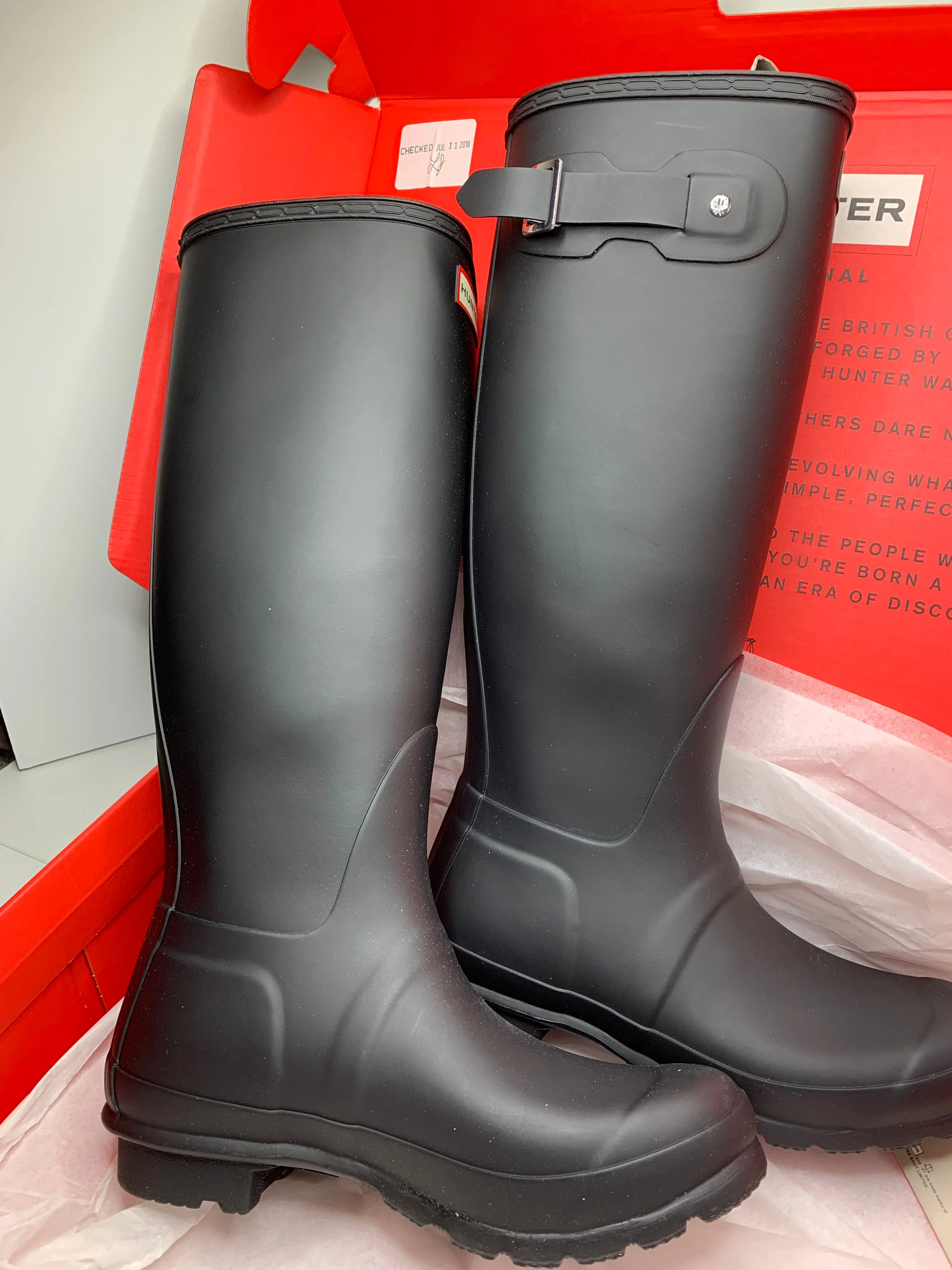 Hunter Original Tall Rain Boots Size 7