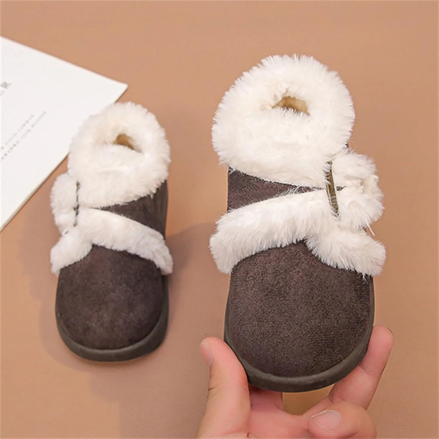 Kids Fuzzy Snow Sport Shoes Childrens Fr Lined Cotton Sneakers Outdoor Warm Thick Soft Booties Non Slip Comfy Fashion
