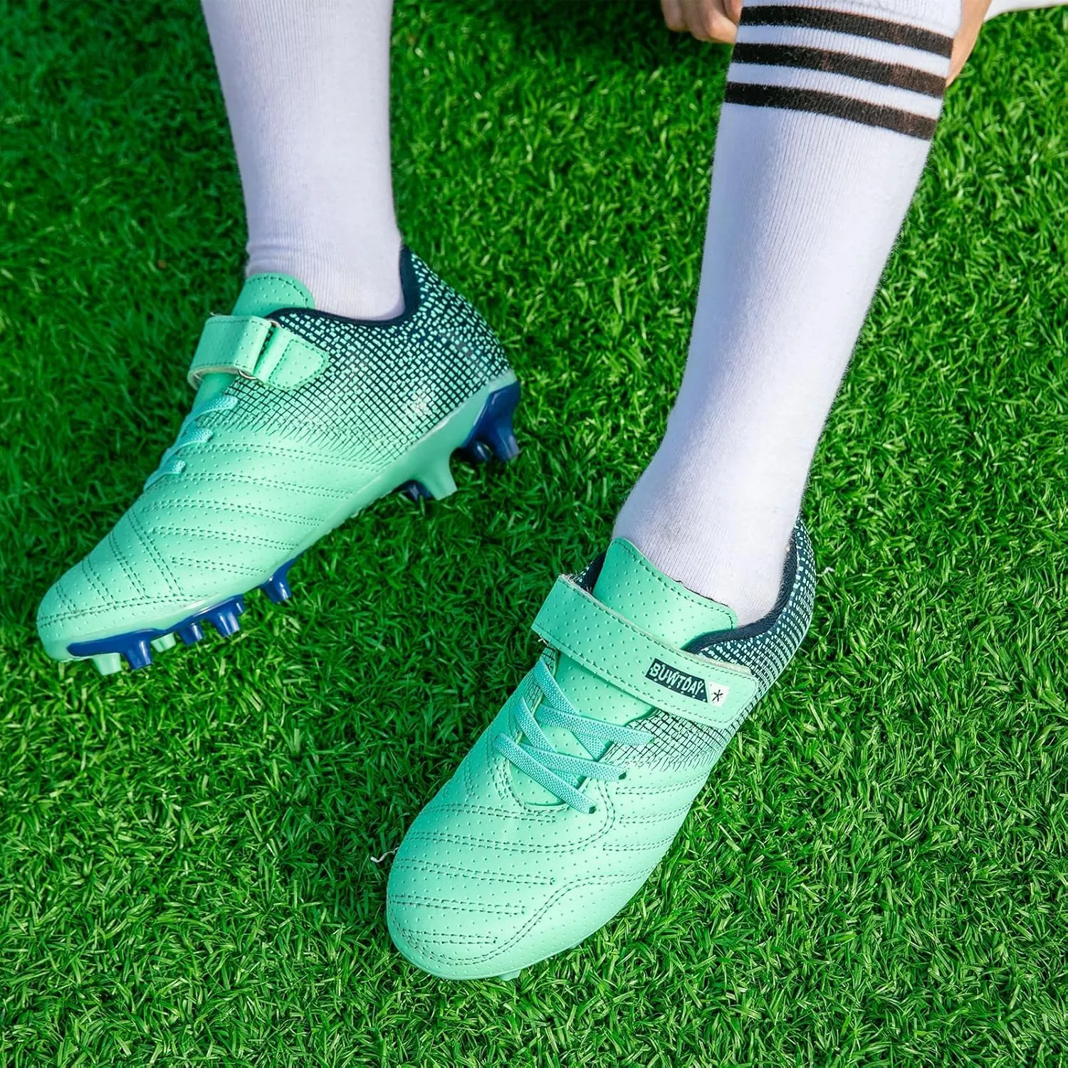 Kids Soccer Cleats Boys Girls Athletic Outdoor Firm Ground Youth Football Shoes(Little Kid/Big Kid)