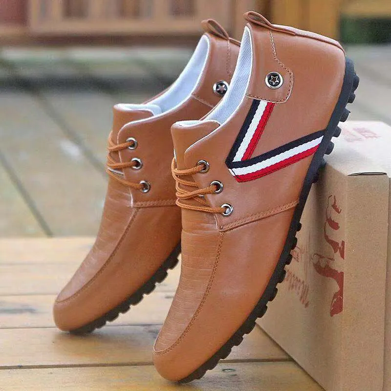 Men&#39;s Leather Casual Shoes Breathable Slip Men Driving Peas Shoes Spring and Autumn New Style Men&#39;s Shoes The British Sneakers