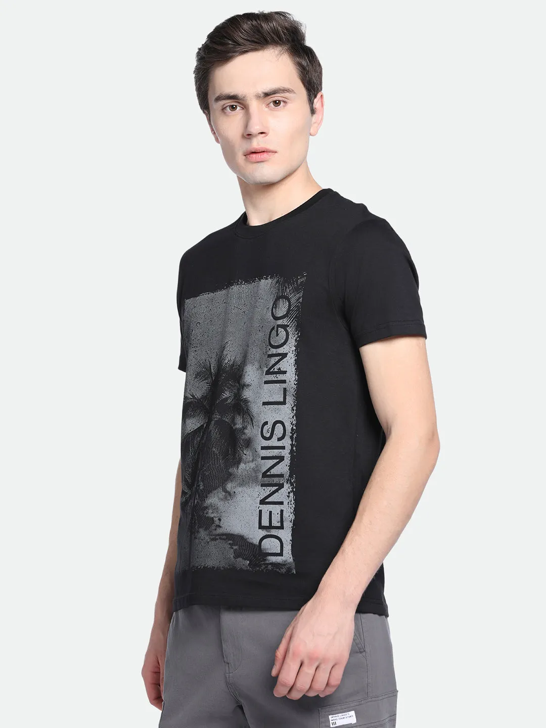 Men's Black Graphic Print Half-Sleeves Casual T-Shirt
