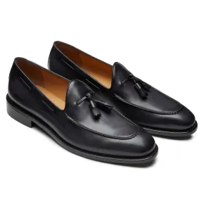 Men´s black leather tassel welted loafers