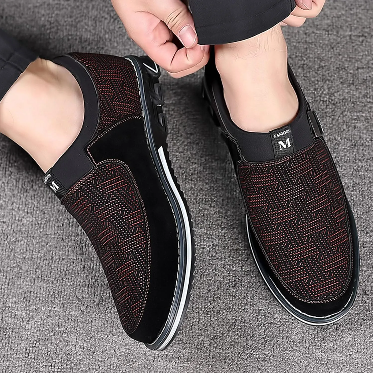 Mens Dark Brown Business Casual Shoes Men Leather Shoes Fashionable and Casual Style New Flat Bottomed Soft Sole Slip On Comfortable Slip On Large Size Men Dress Shoes Brown Loafers