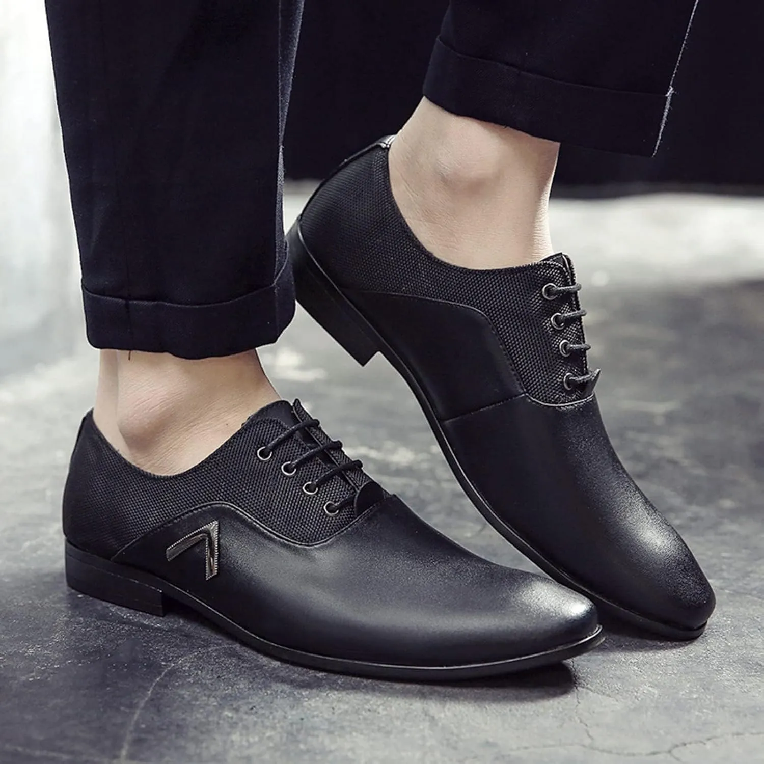 Mens Dress Shoes Fashion Lace-Up Pointed-Toe Formal Suit Shoes Classic Modern Business Wedding Oxford Shoes for Men