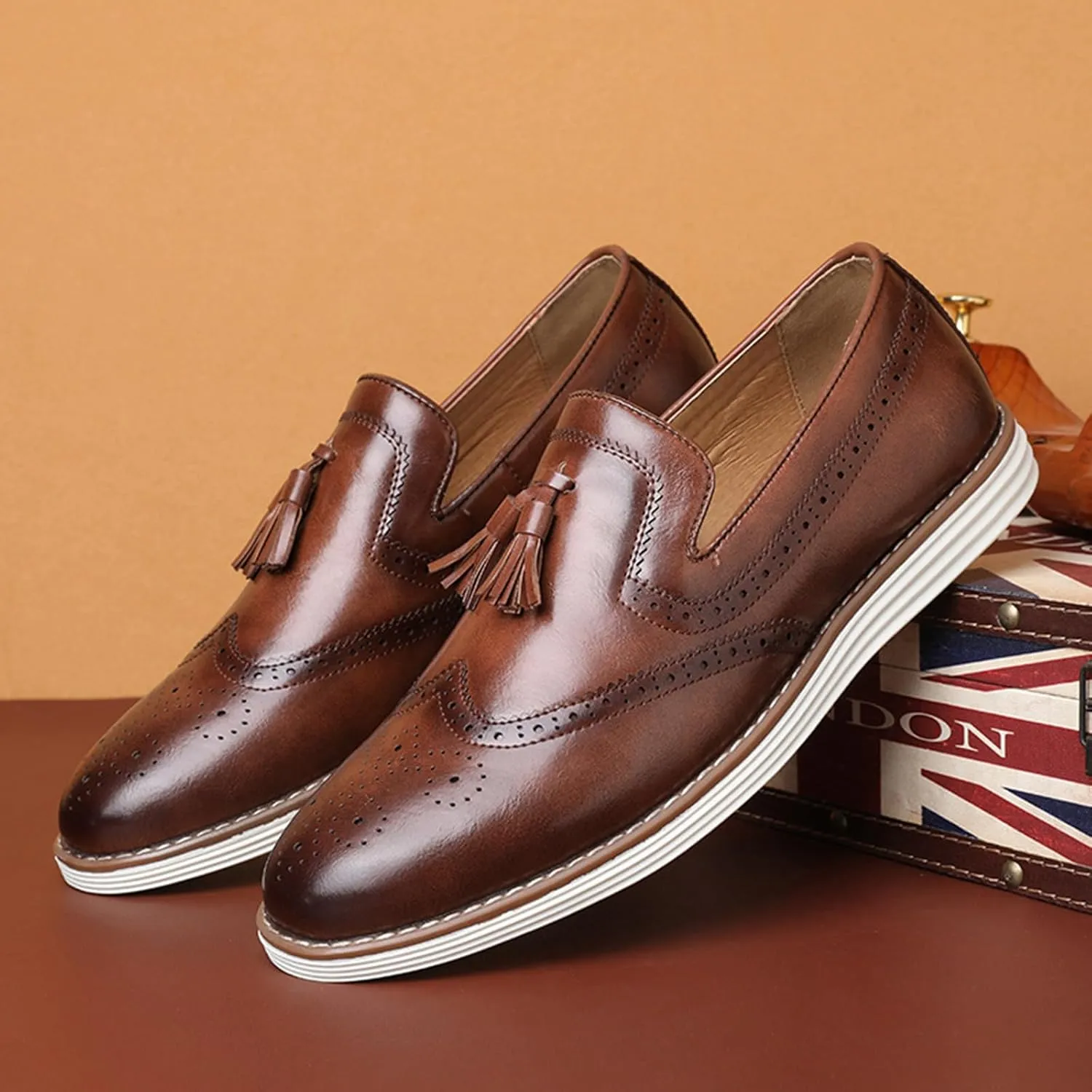 Men's Dress Shoes Leather Formal Business Oxford Derby Shoes Brogue Wingtip Retro Dress Shoes for Men