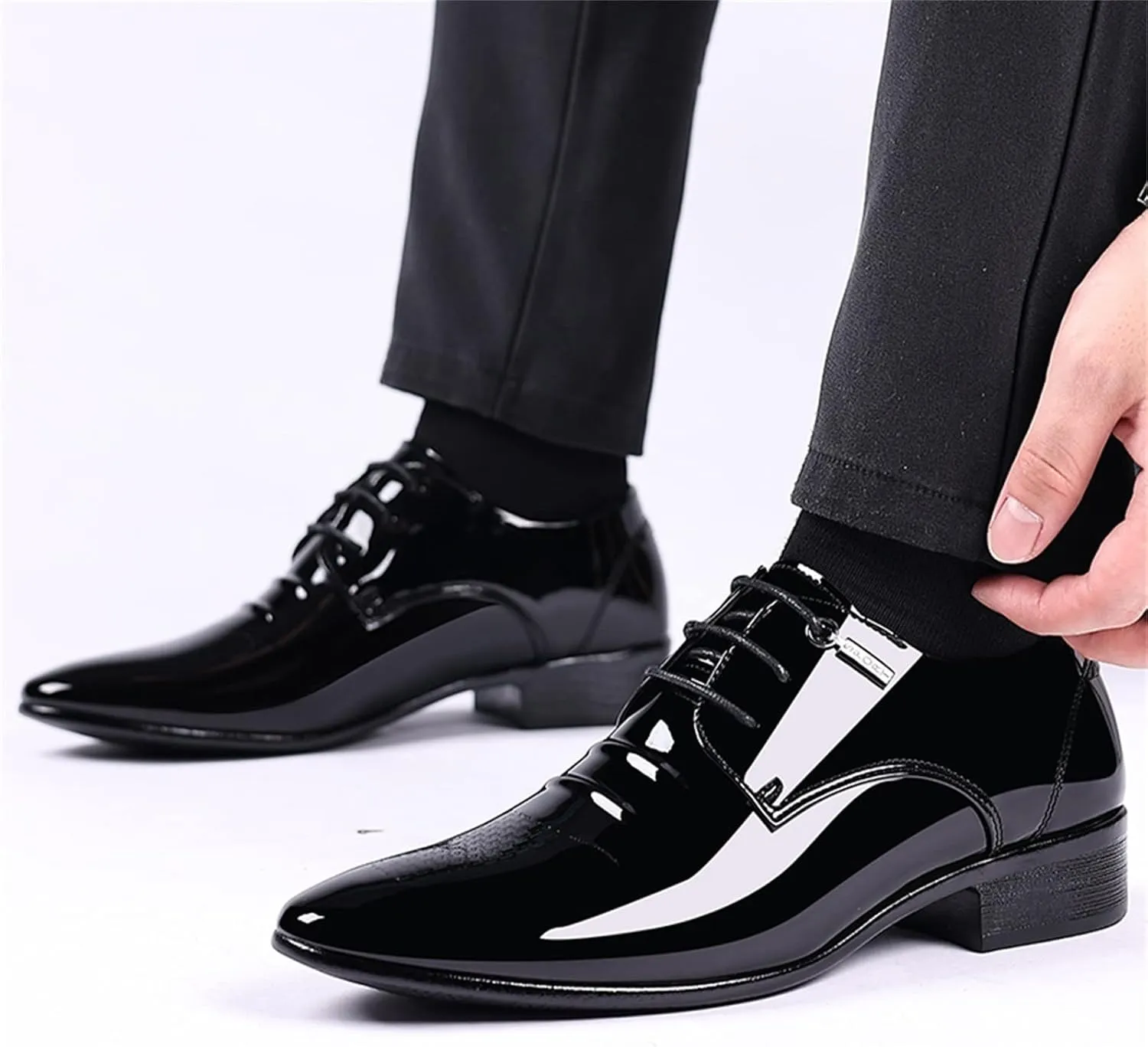 Mens Lace Up Dress Shoes Low Heel Patent Leather Shoes for Men Arch Support Business Formal Shoe Non Slip Waterproof Daily Office Footwear Mens Comfortable Dating Suit Shoe