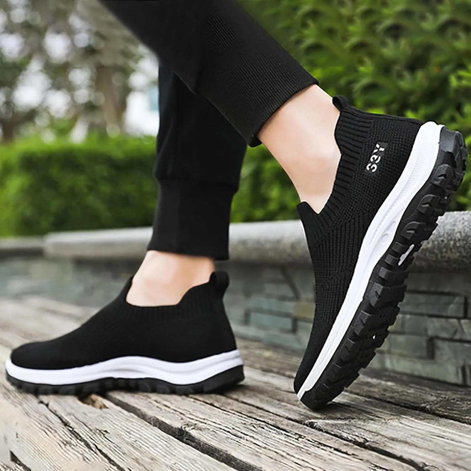 Men's Orthopedic Comfortable Slip-On Shoes Breathable Elastic Fly Woven Mesh Sneaker Lightweight Barefoot Shoes