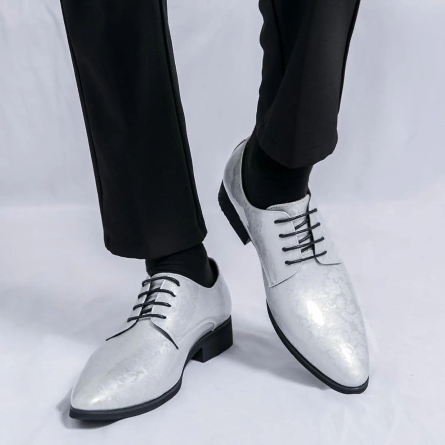 Mens Retro Printed Patent Leather Lace Up Dress Oxfords Shoes Low Top Pointed Toe Non-Slip Chunky Heels Casual Dreby Shoes for Formal Business Wedding
