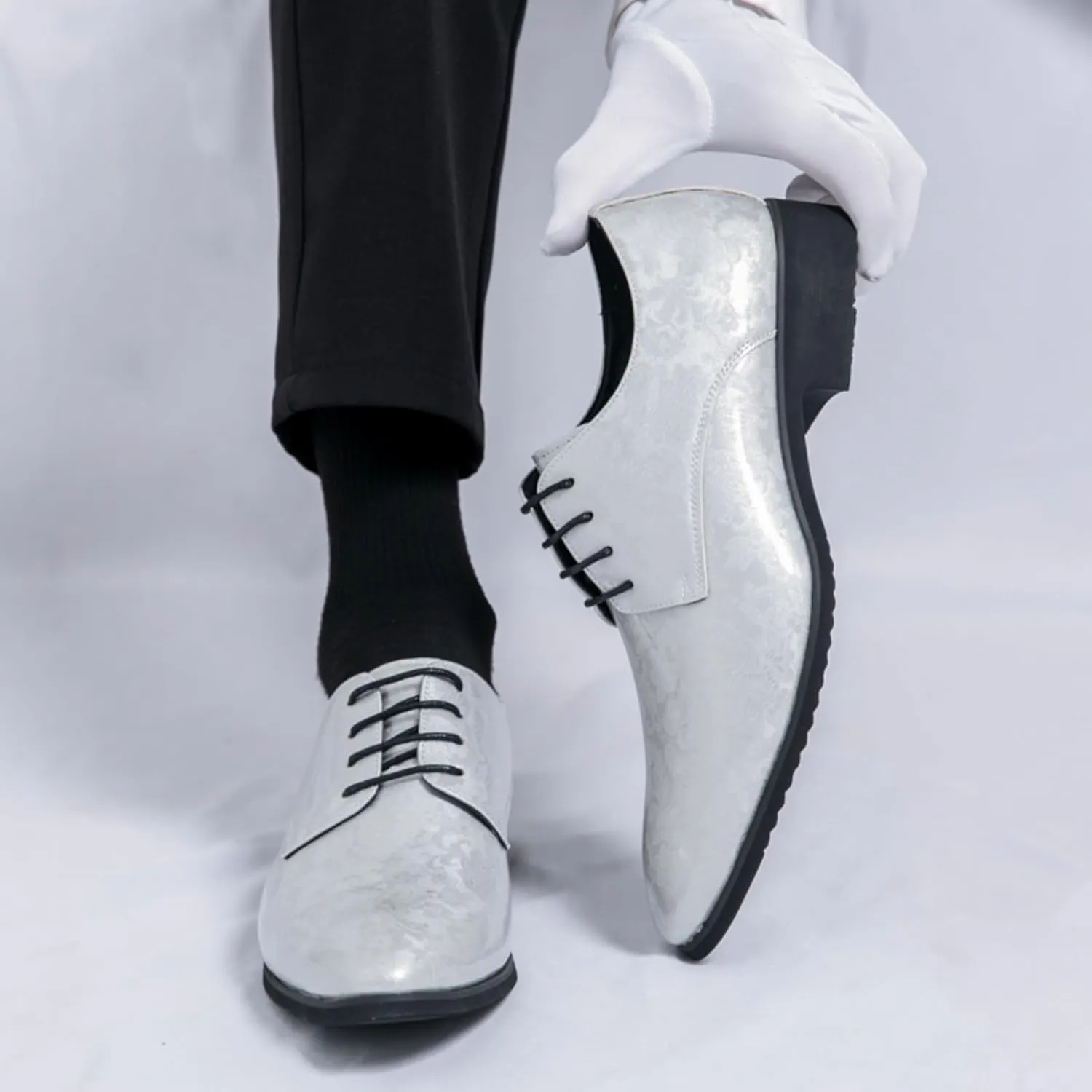 Mens Retro Printed Patent Leather Lace Up Dress Oxfords Shoes Low Top Pointed Toe Non-Slip Chunky Heels Casual Dreby Shoes for Formal Business Wedding