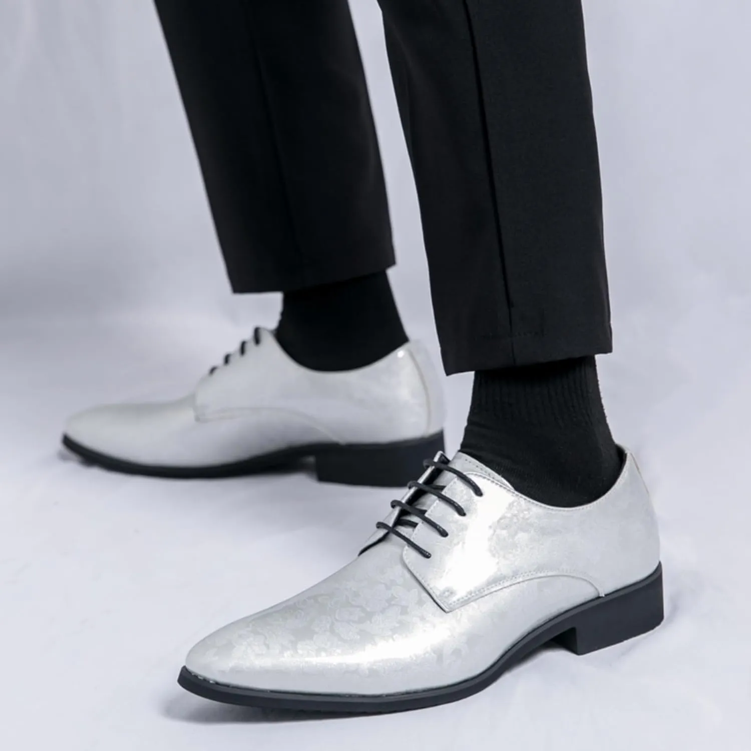 Mens Retro Printed Patent Leather Lace Up Dress Oxfords Shoes Low Top Pointed Toe Non-Slip Chunky Heels Casual Dreby Shoes for Formal Business Wedding
