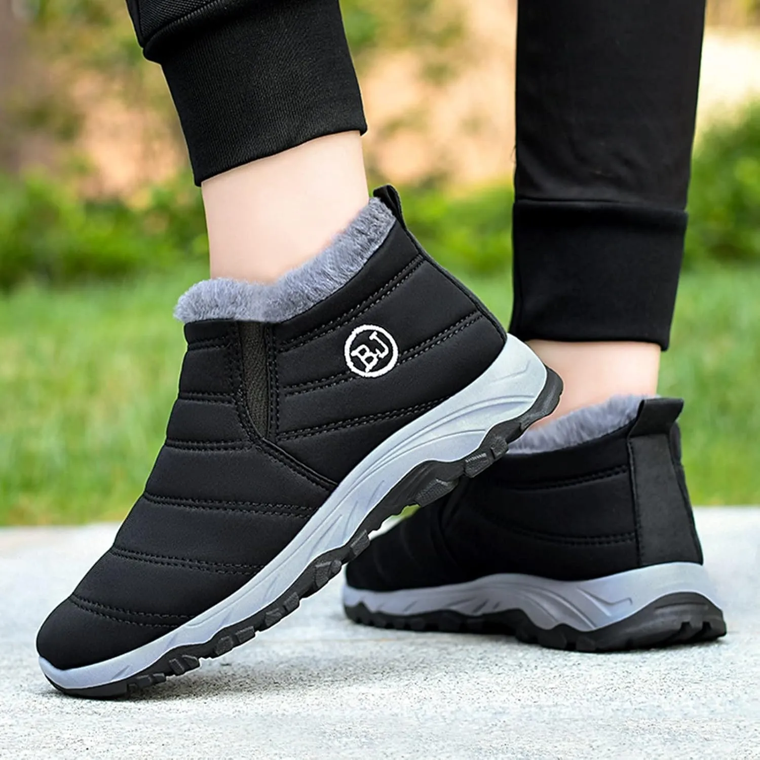 Men's Shoes Winter Snow Boots Cotton-Padded Slip on Casual Warm Walking Sneakers Waterproof Mens Boots