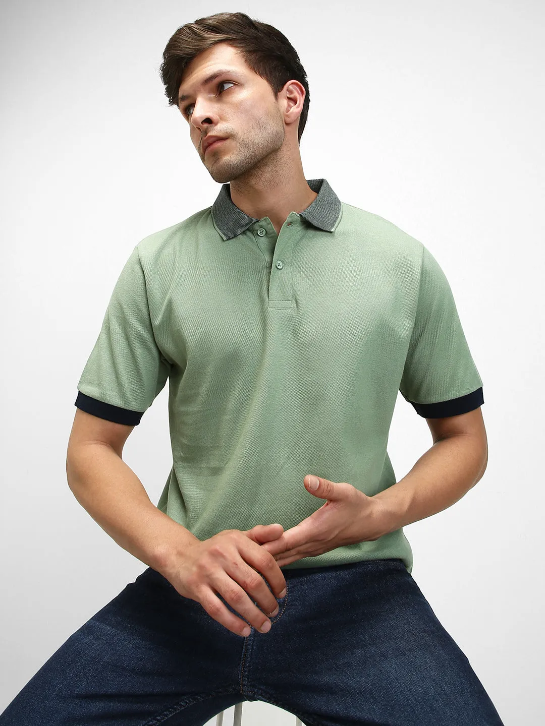Men's Spread Collar Regular Fit Solid Green T-shirt