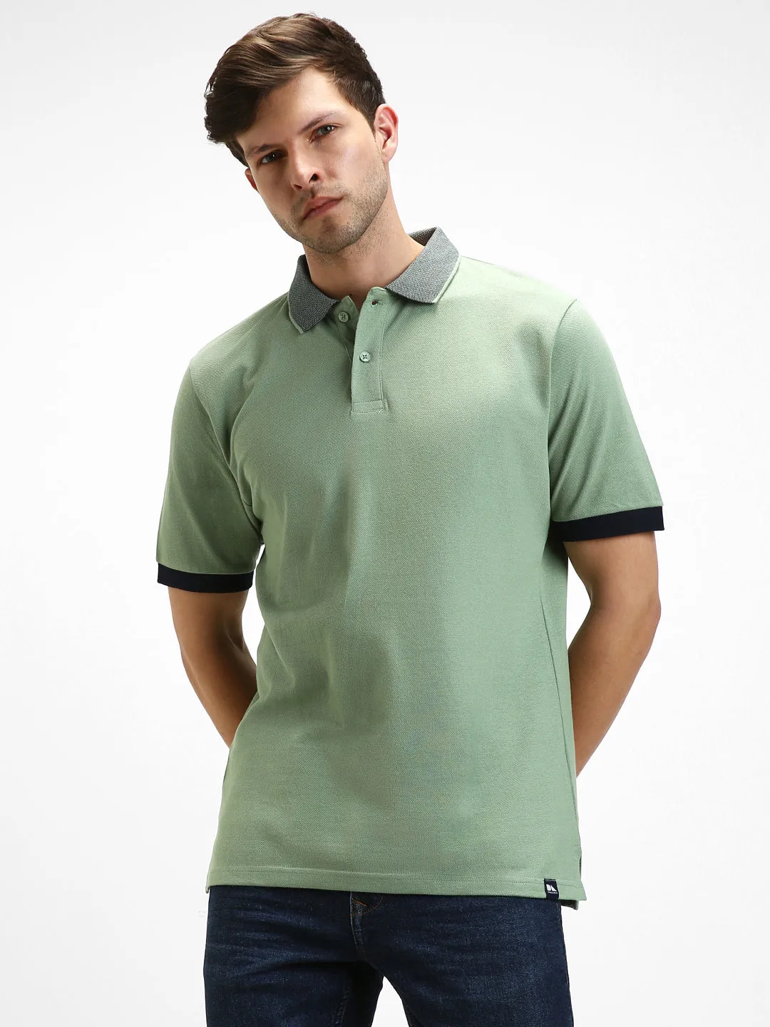 Men's Spread Collar Regular Fit Solid Green T-shirt
