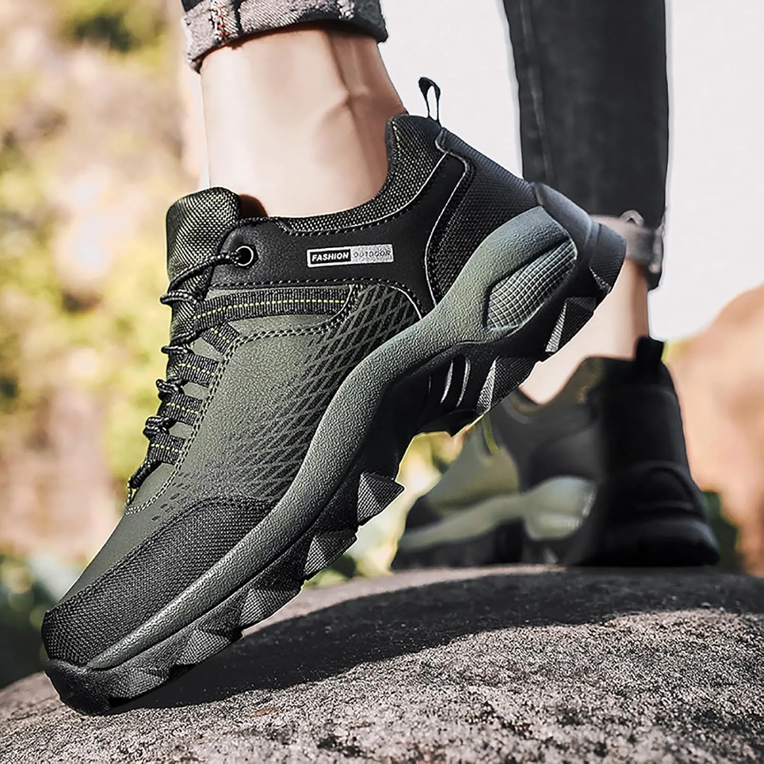Men's Waterproof Hiking Shoes Lightweight Comfortable Non Slip Breathable Leather Walking Shoes for Outdoor Trekking Climbing Camping with Arch Support Men's Daily Work Shoe