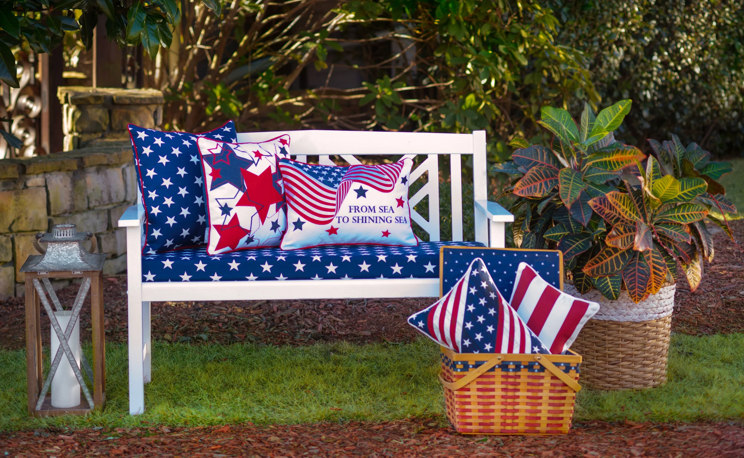 Midland Americana Over-Sized Rectangular Throw Pillow (Set Of 2)