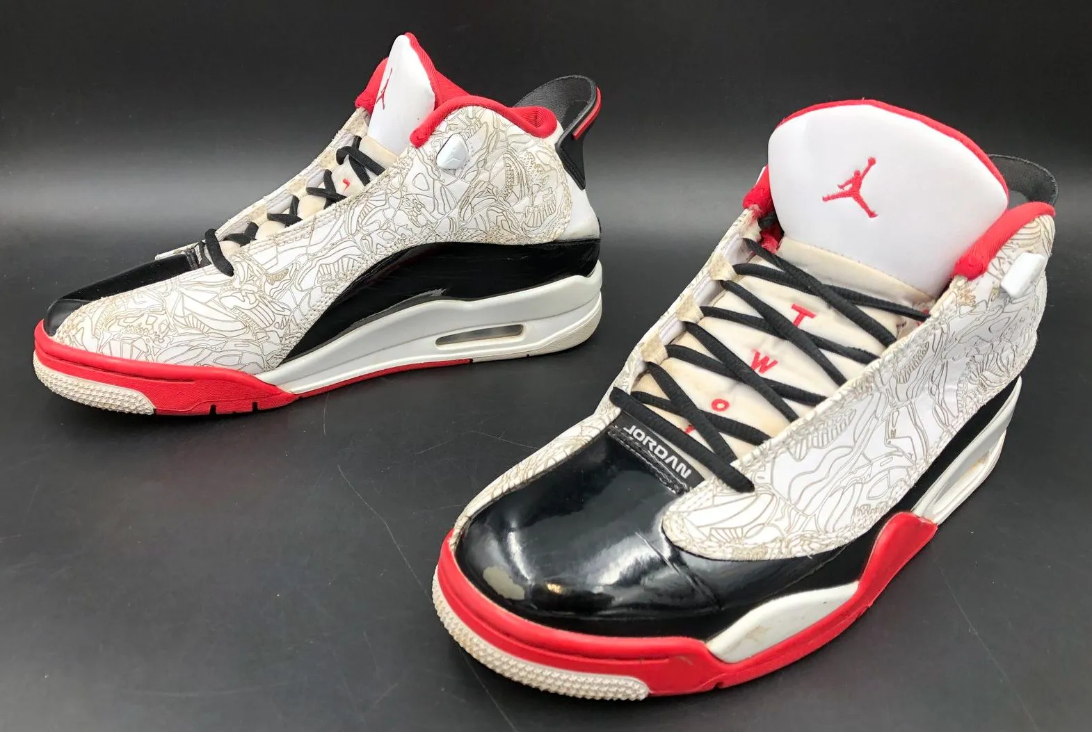 Nike Jordan Dub Zero Men's 'Varsity Red' & White/Black Sneakers - Size 8 ( COA)
