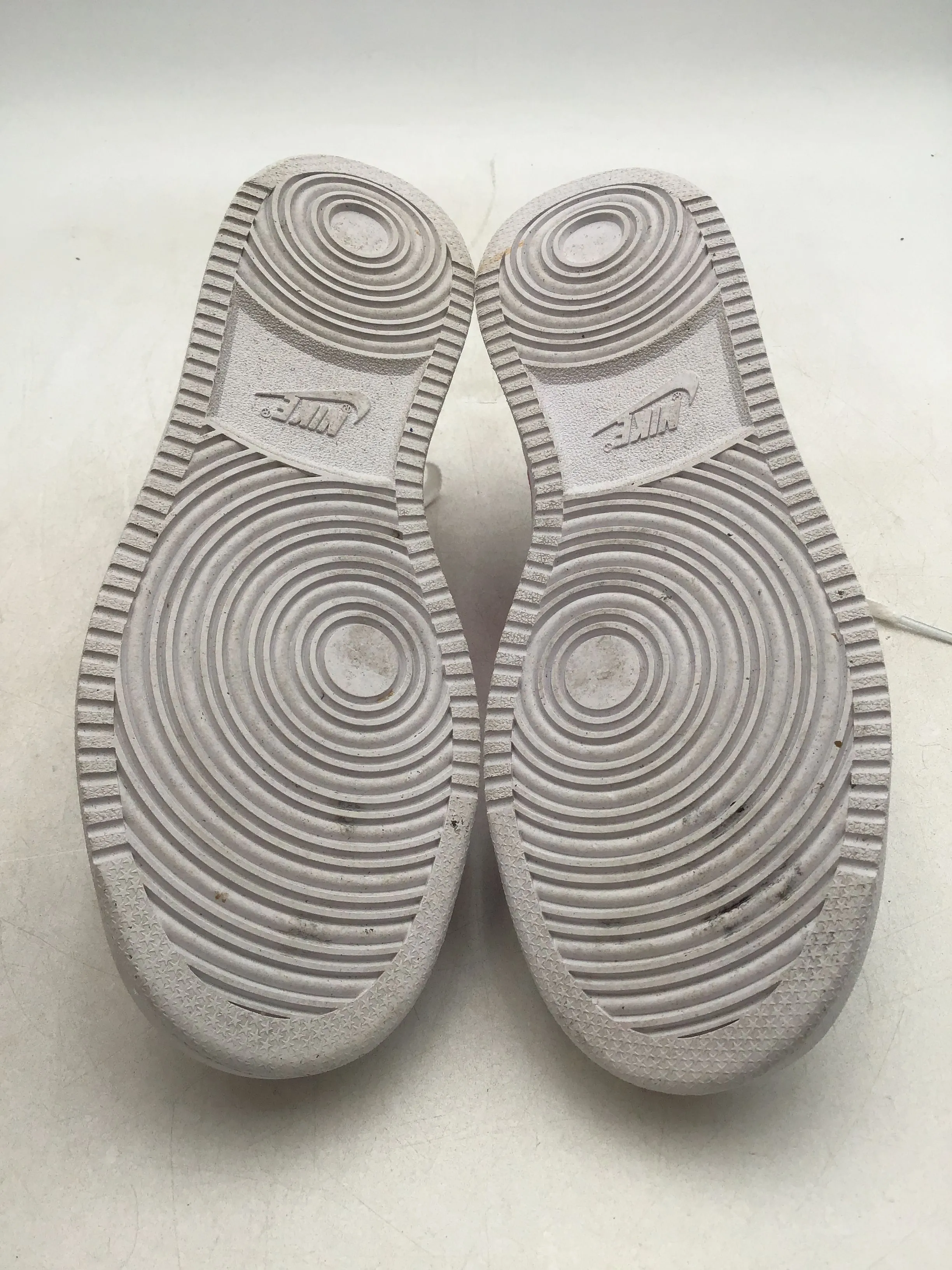 Nike Women's Court Vision Low DR9885-101 White Lace-Up Athletic Shoes - Size 8