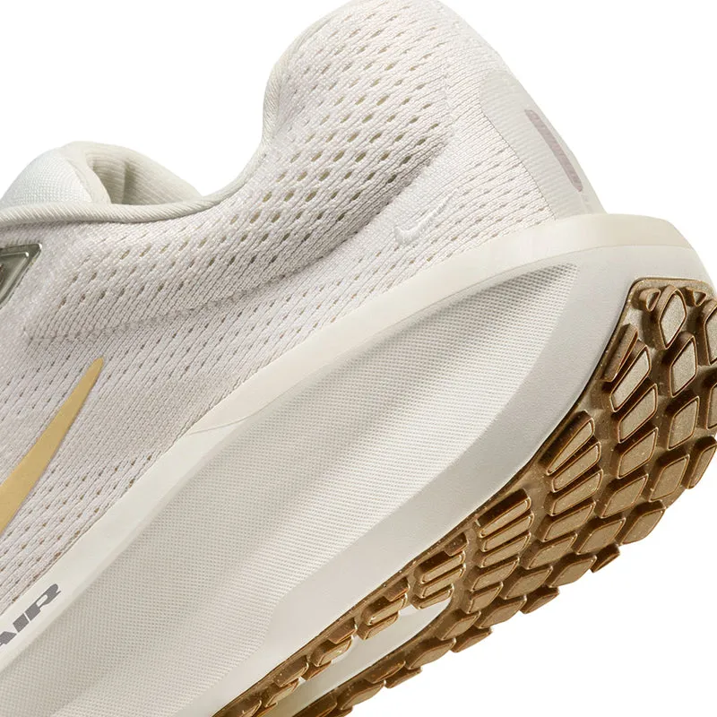 Nike Women's Winflo 11