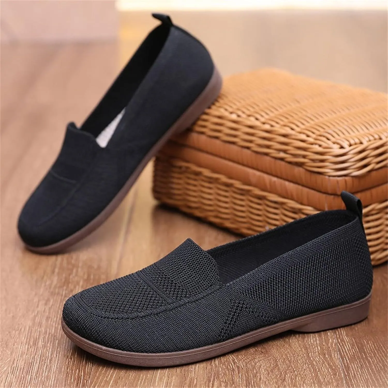 Orthopedic Shoes for Women Slip On Walking Shoes with Arch Support Breathable Running Sneakers Comfortable