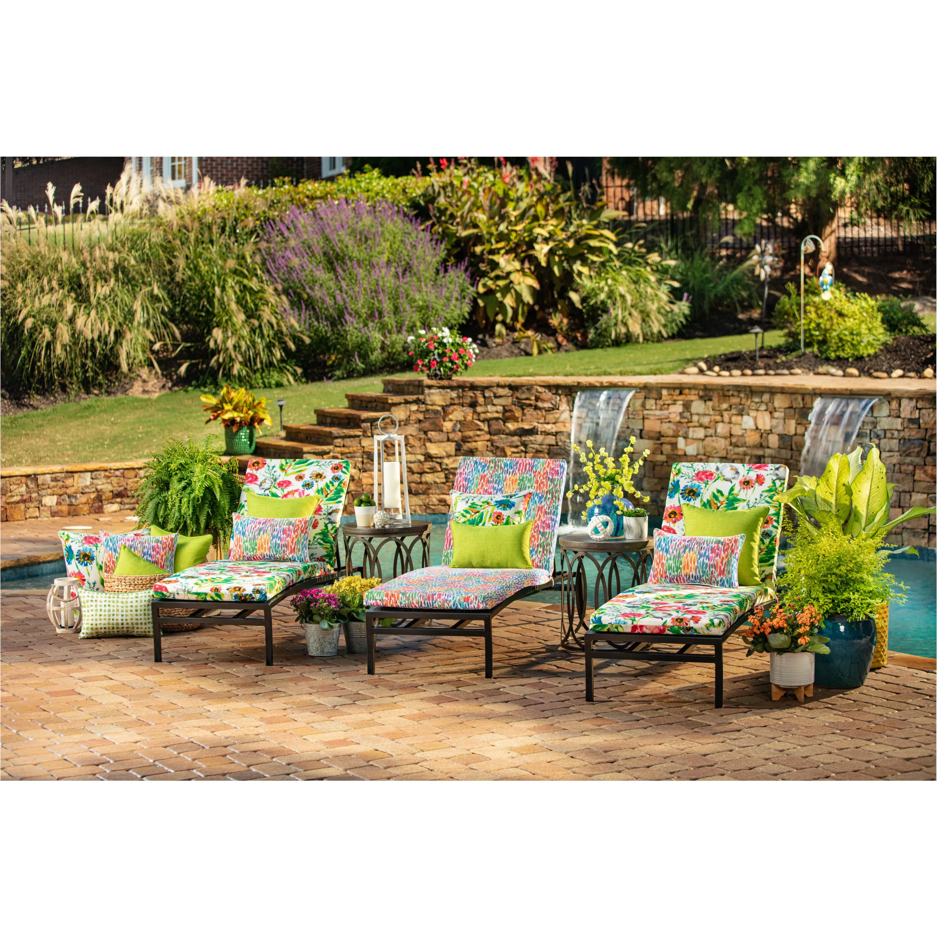 Outdoor/Indoor Baja Linen Lime 16.5-inch Throw Pillow (Set of 2)