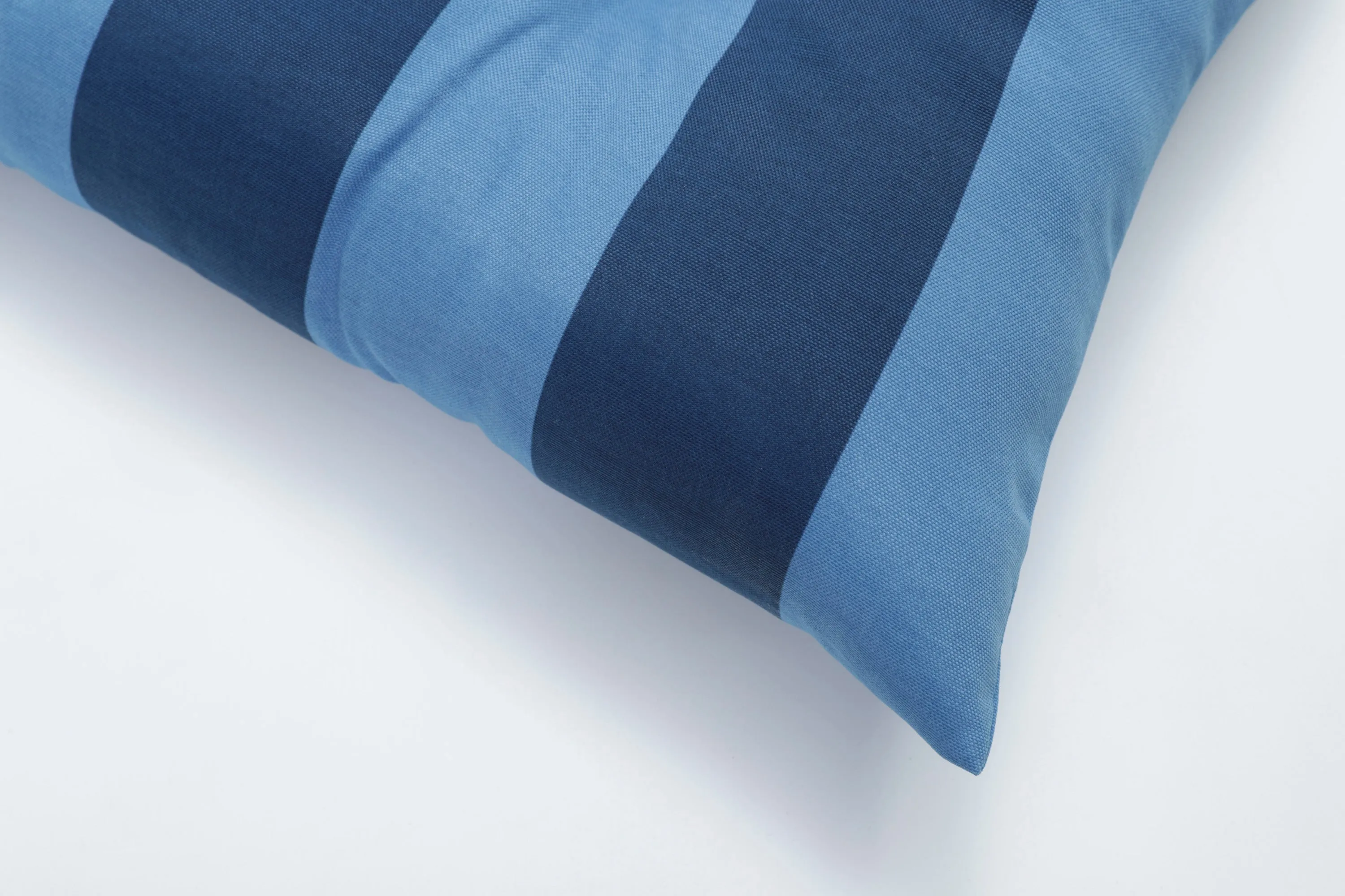Preview Capri Tufted Seat Cushions