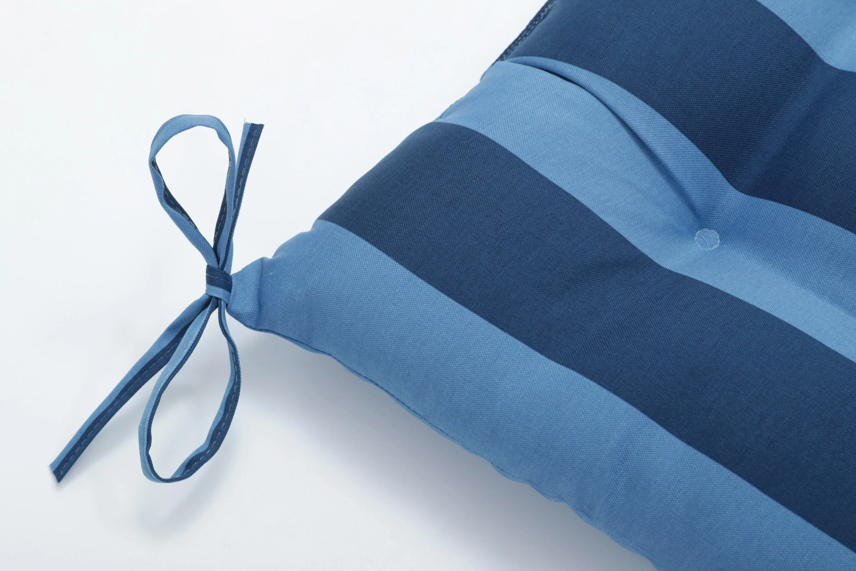 Preview Capri Tufted Seat Cushions