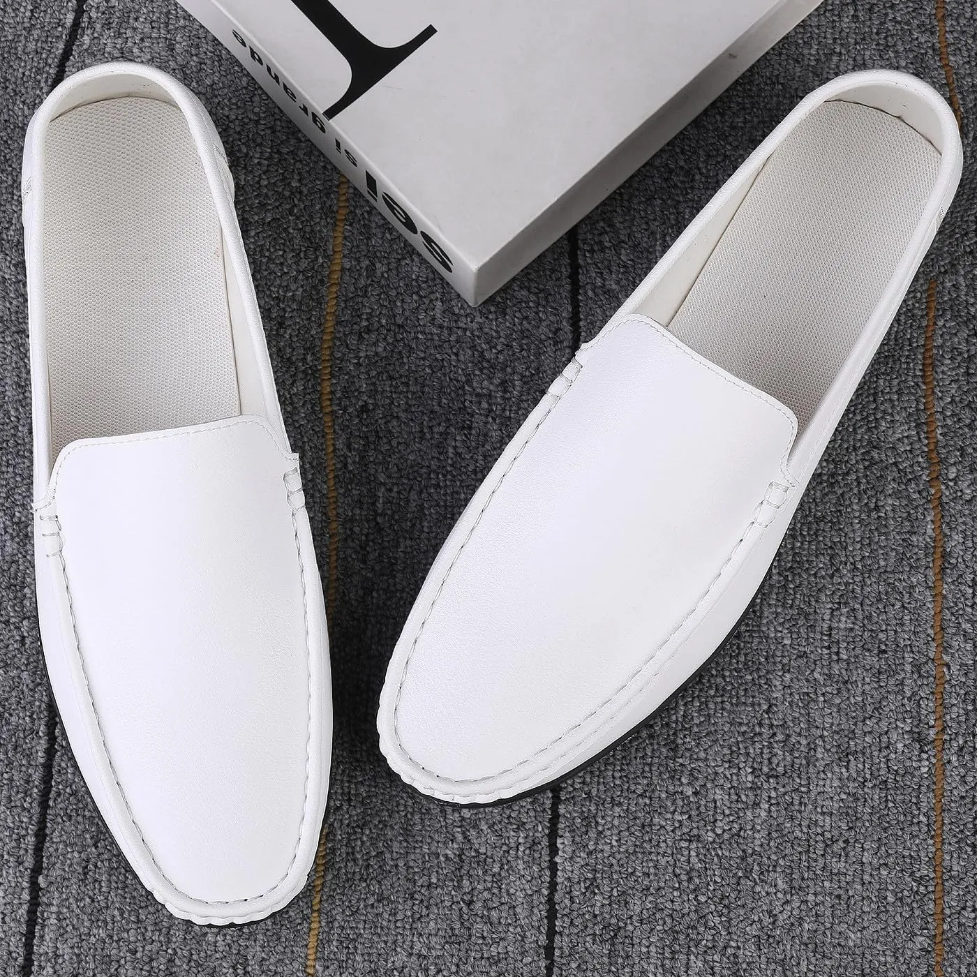 Santimon Men's Loafers Flat Breathable Casual Shoes Handmade Slip On Driving Shoes Fashion Business Moccasin Shoes