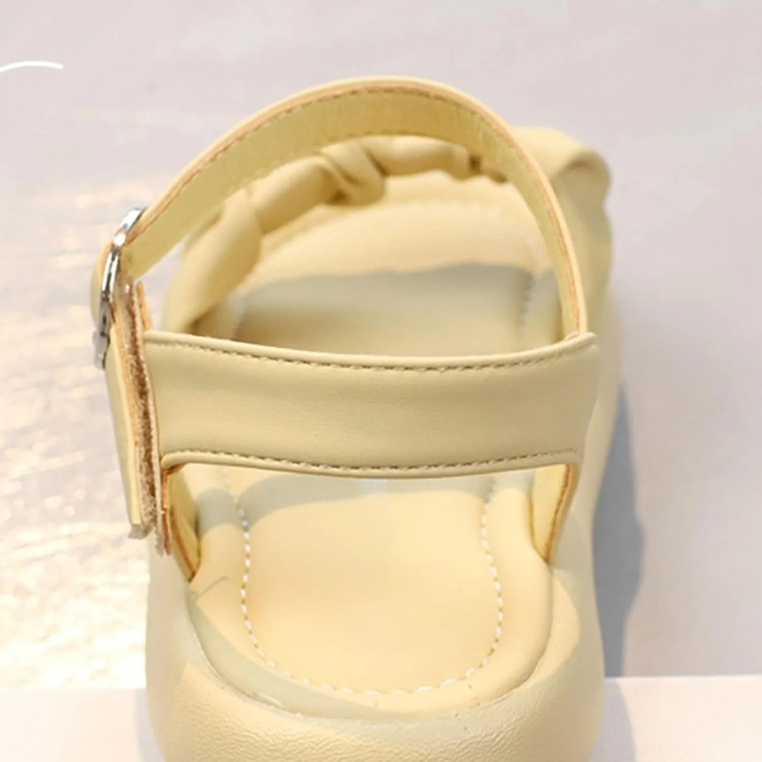 Toddler Baby Girls Sandals Casual New Solid Rubber Soft Sole Metal Buckle Children's Fashion Casual Flat Sandals