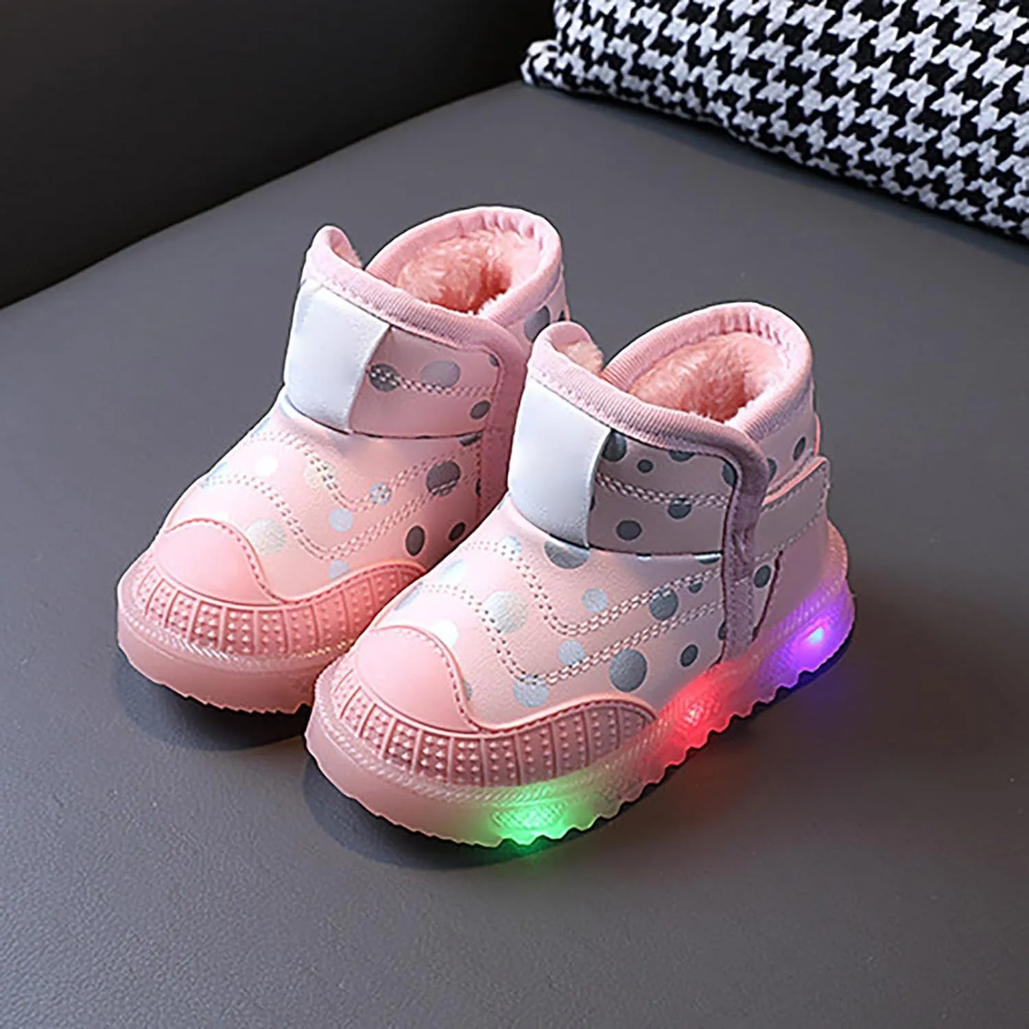 Toddler Light Up Shoes Non-Slip 𝐖aterproof Slip On Winter Boots Wide Toe Box Warm Snow Boots Led Casual Sneaker
