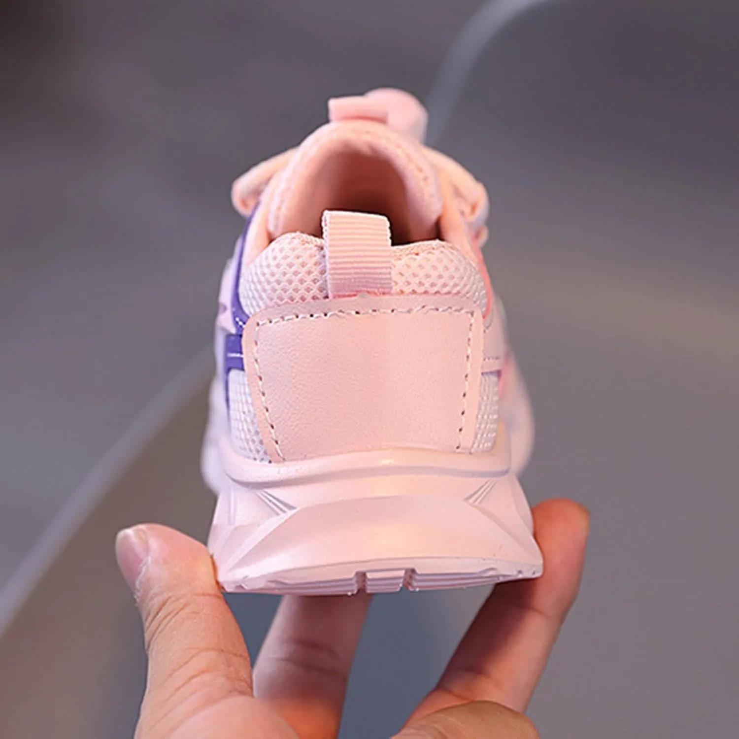 Toddler Mesh Breathable Sneaker with Led Light Up Kids Girls Boys Outdoor Slip On First Walking Sport Shoes Infant Shoes