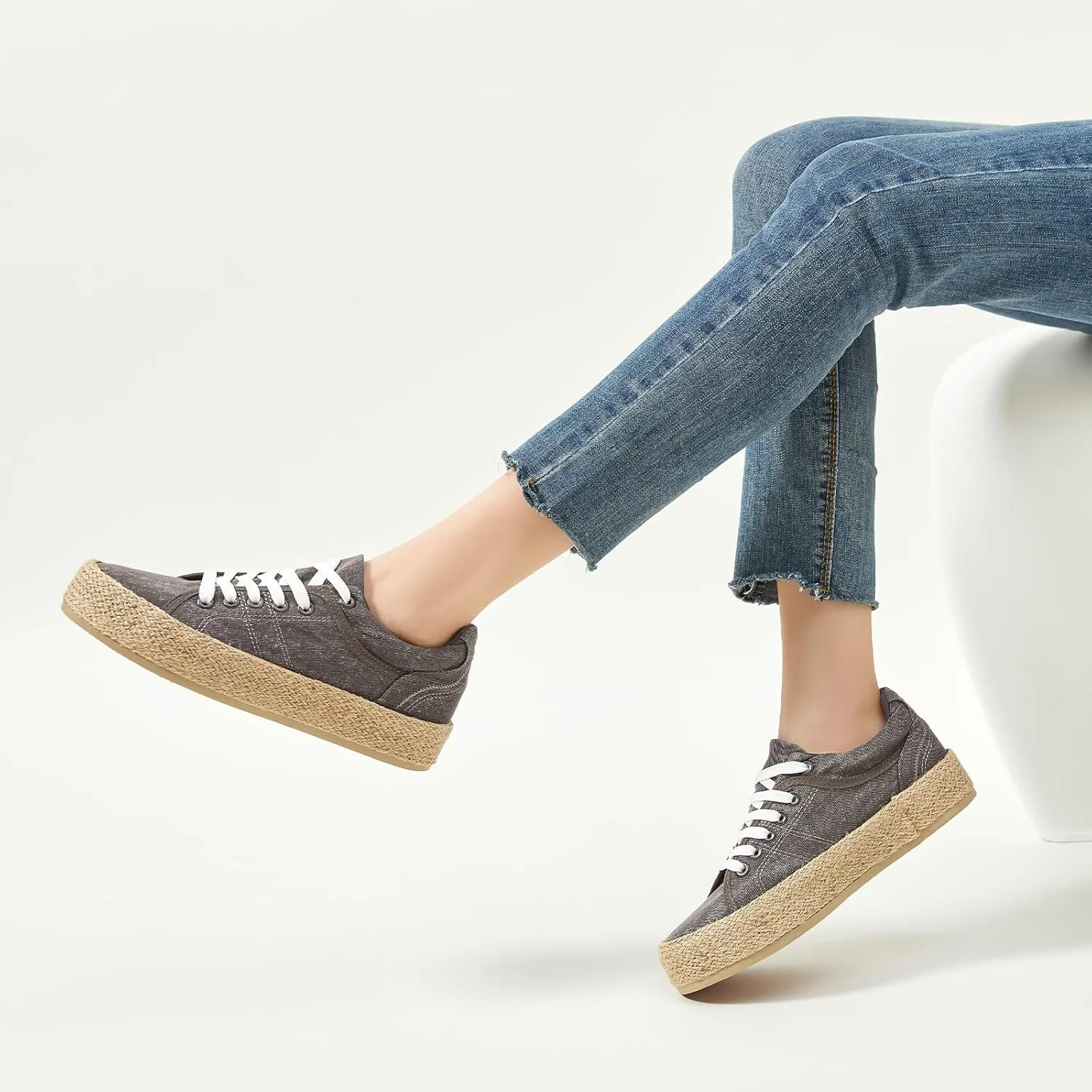 Uoidru Canvas Shoes for Women Platform Sneakers Soft Washed Demin Canvas Sneakers Lace Up Canvas Platform Shoes Low Top Womens Fashion Sneakers