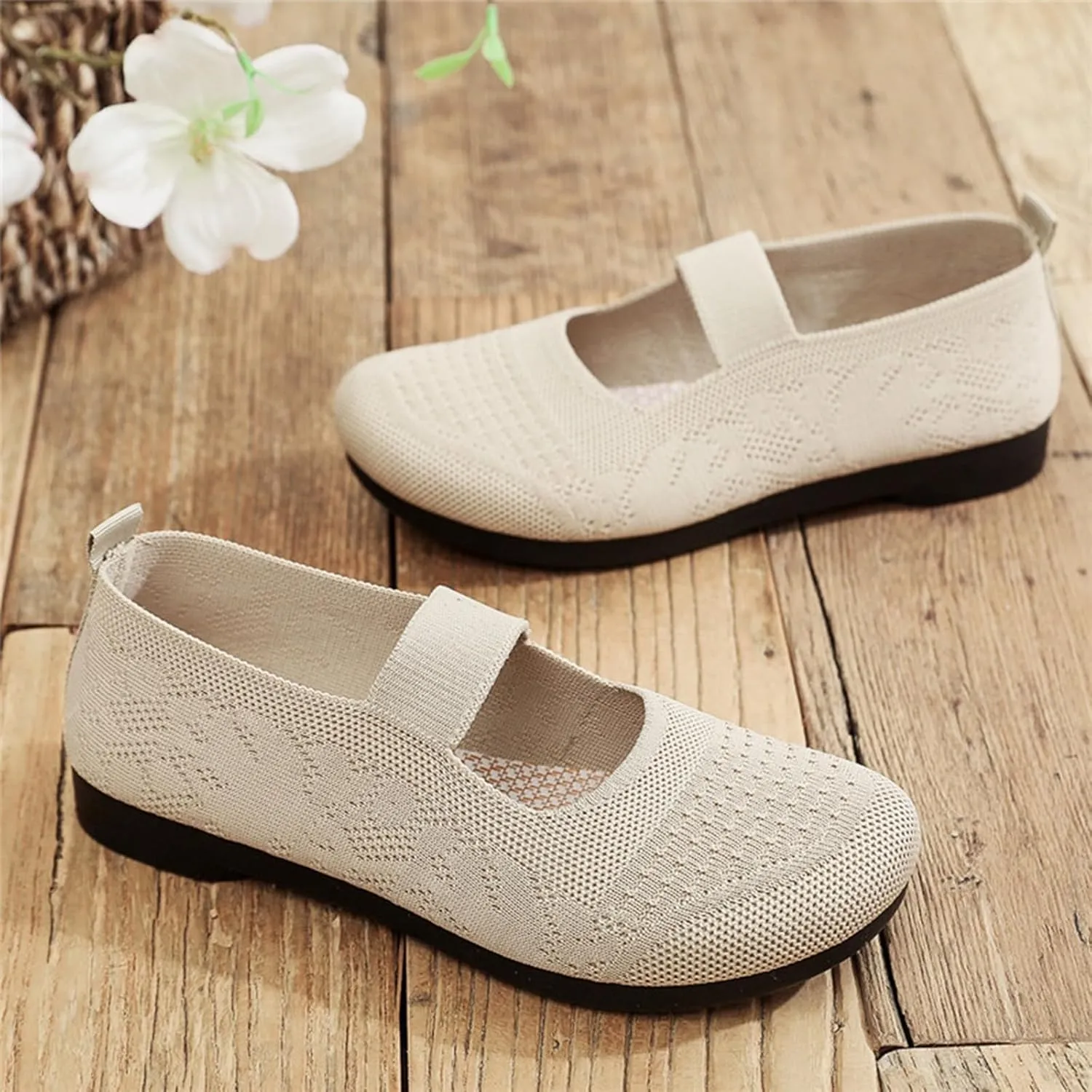 Women Mary Jane Flat Shoes Wide Toe Box Comofortable Ballet Flat with Adjustable Straps Slip on Washable Knit Casual Flats