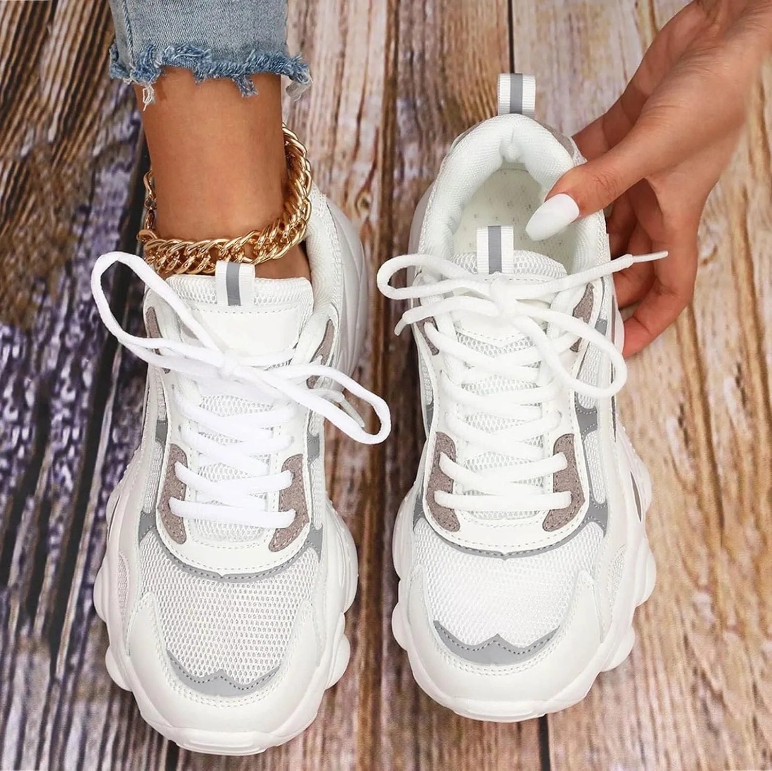 Women Running Shoes Non Slip Athletic Tennis Walking Shoes Casual Lace Up Lightweight Fashion Sport Sneakers