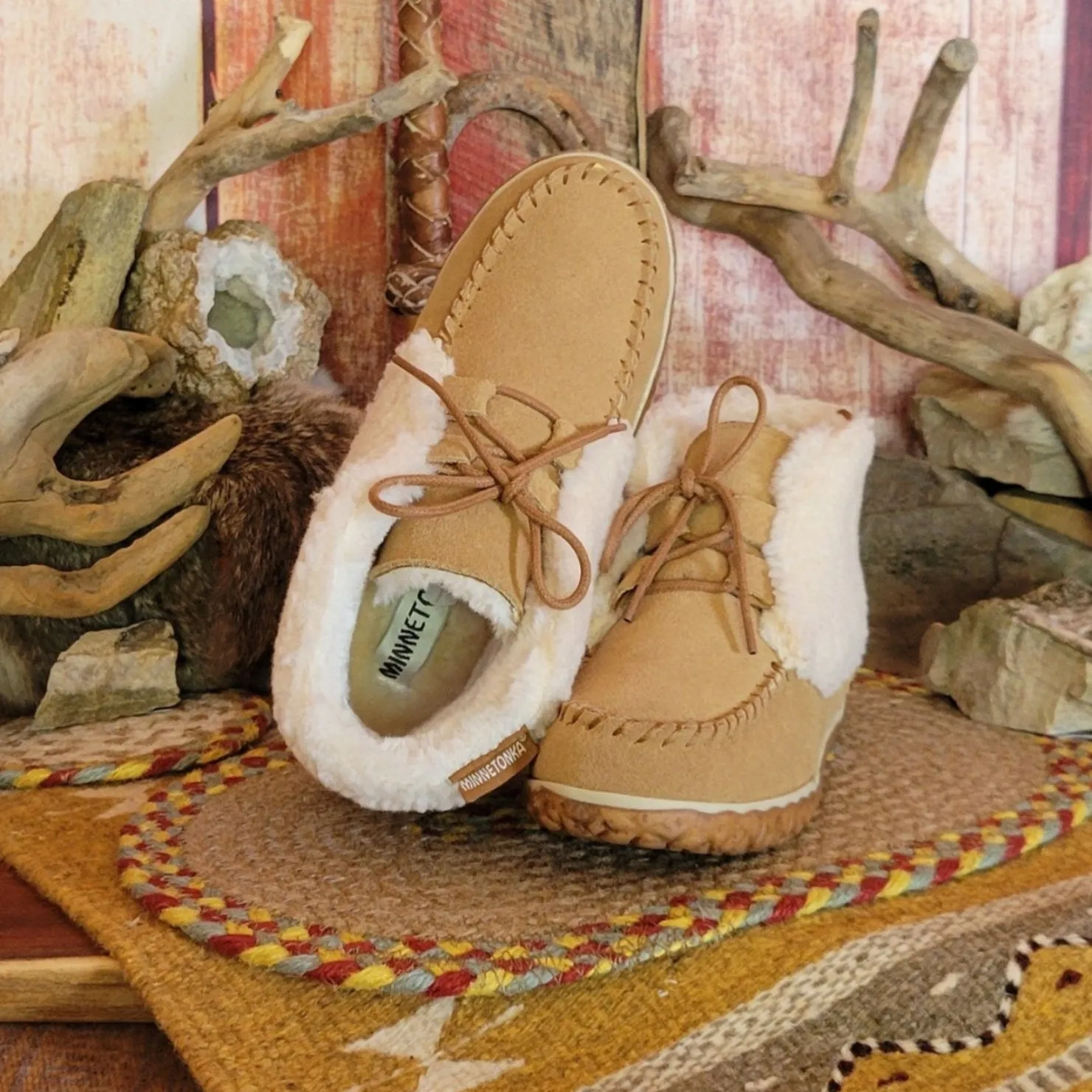 Women's Moccasin "Torrey" by Minnetonka 40165