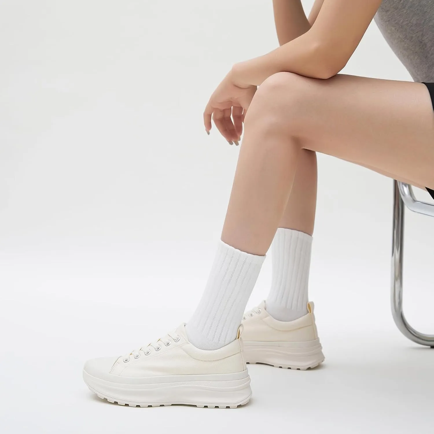 Womens Platform Sneakers Low Top White Shoes for Women Lace Up Canvas Shoes Black Sneakers for Women Comfortable Classic Tennis Shoes