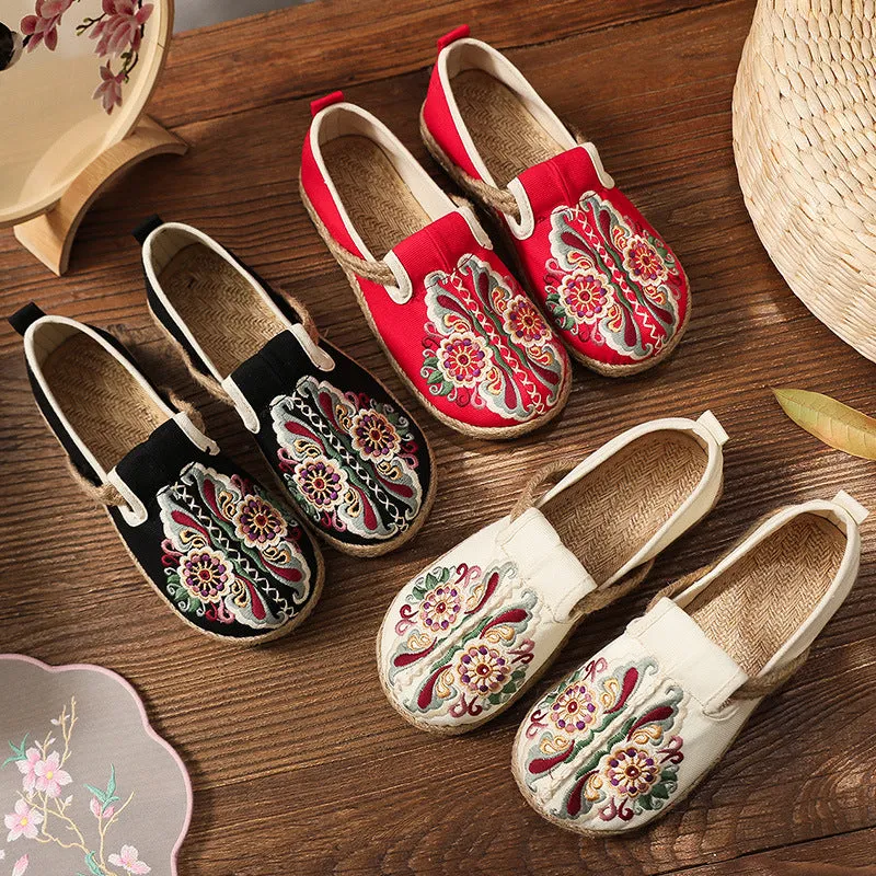 Women's Spring Flat Bottomed Low Top Breathable Embroidered Shoes National Style Round Head Casual Women's Shoes