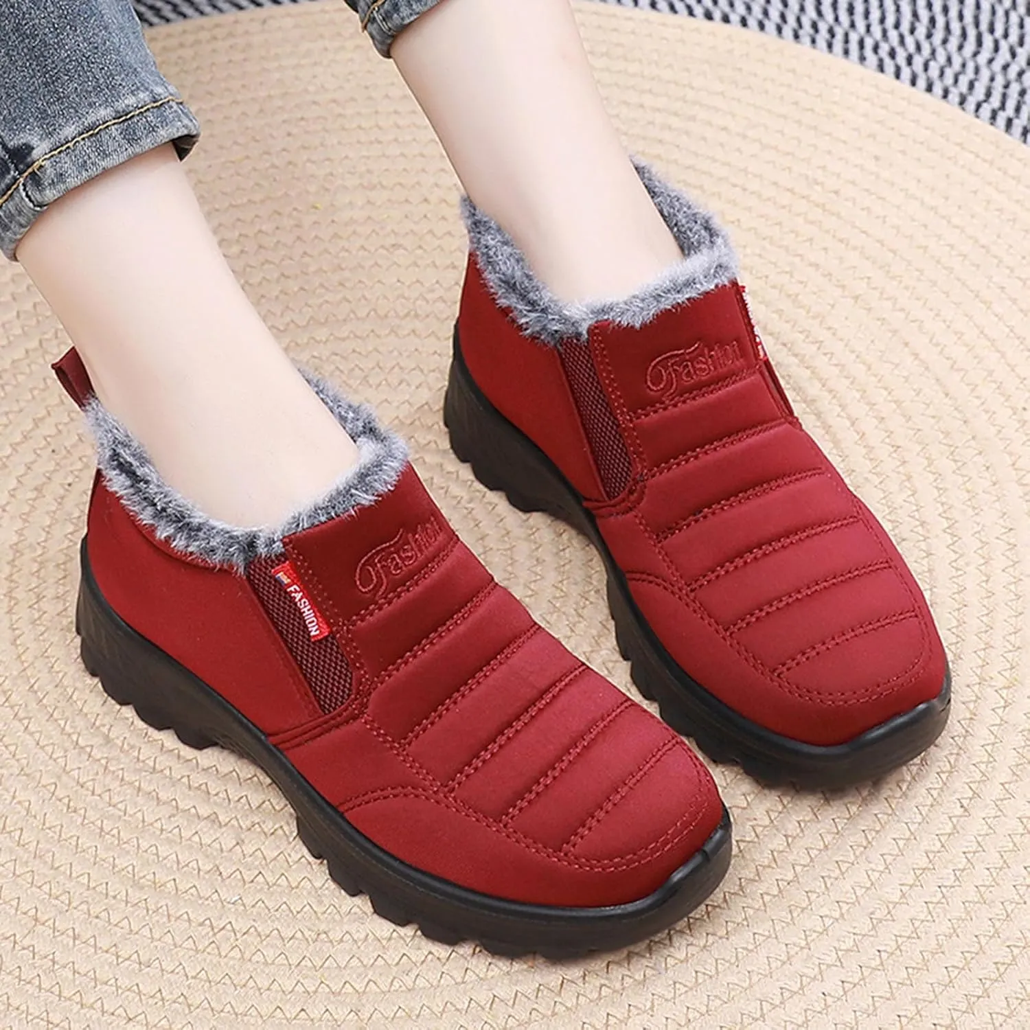 Women's Waterproof Winter Snow Boots Lightweight Warm Faux Fur Lined Mid-Calf Booties Winter No-Slip Hiking Thermal